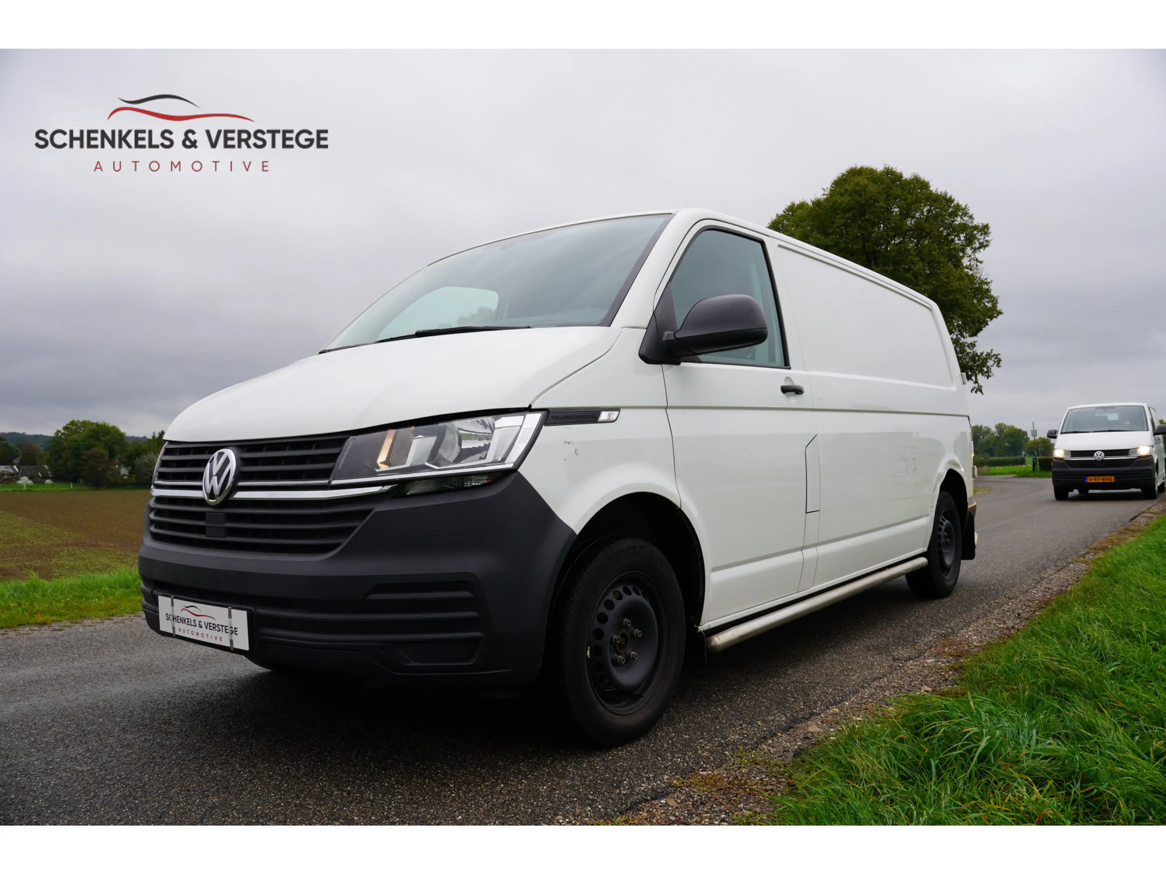 Volkswagen T6.1 Transporter 2.0 TDI L2H1 28 Comfortline / 3 persoons / Airco /