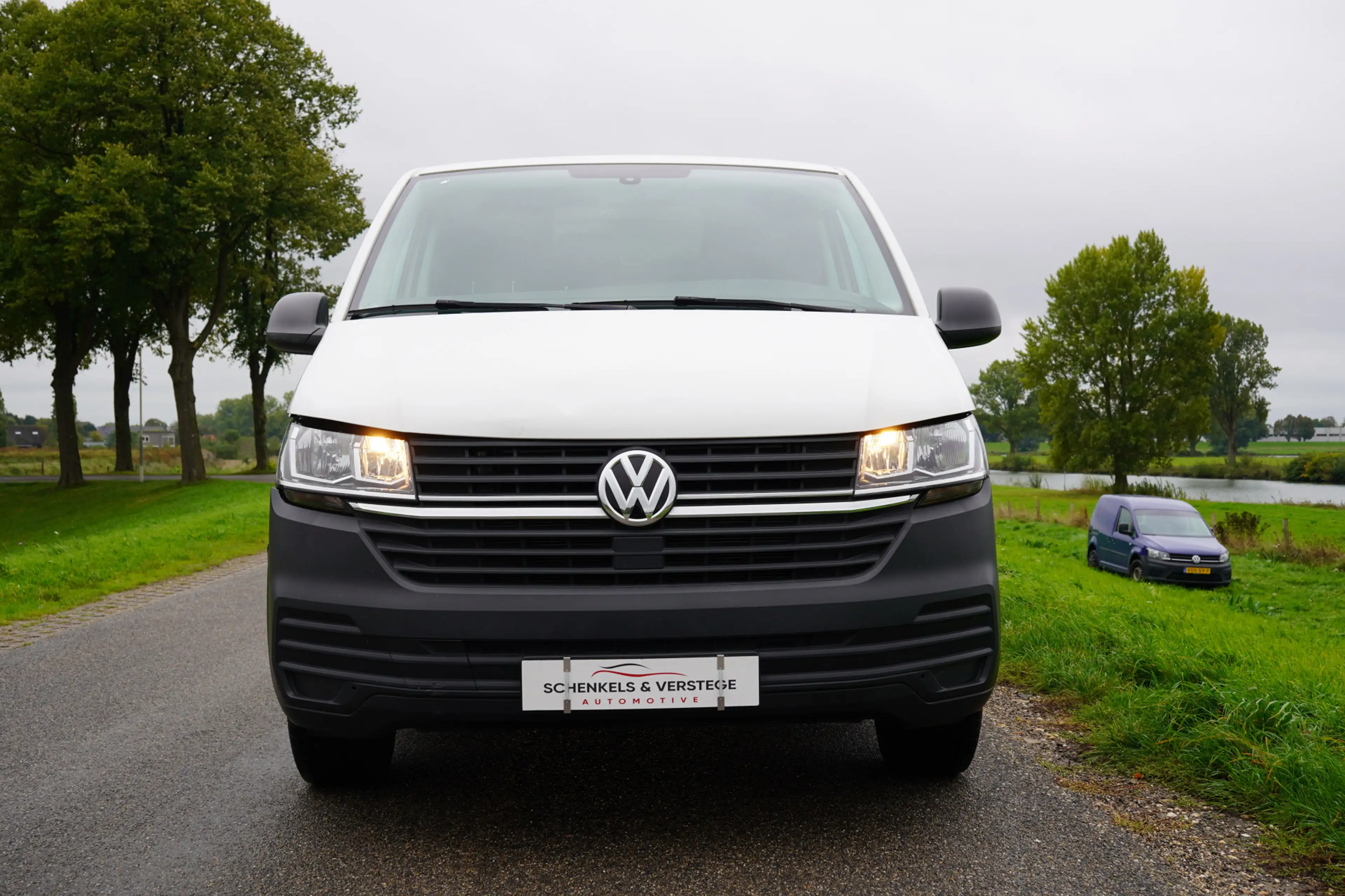 Volkswagen T6.1 Transporter 2.0 TDI L2H1 28 Comfortline / 3 persoons / Airco / — photo 2