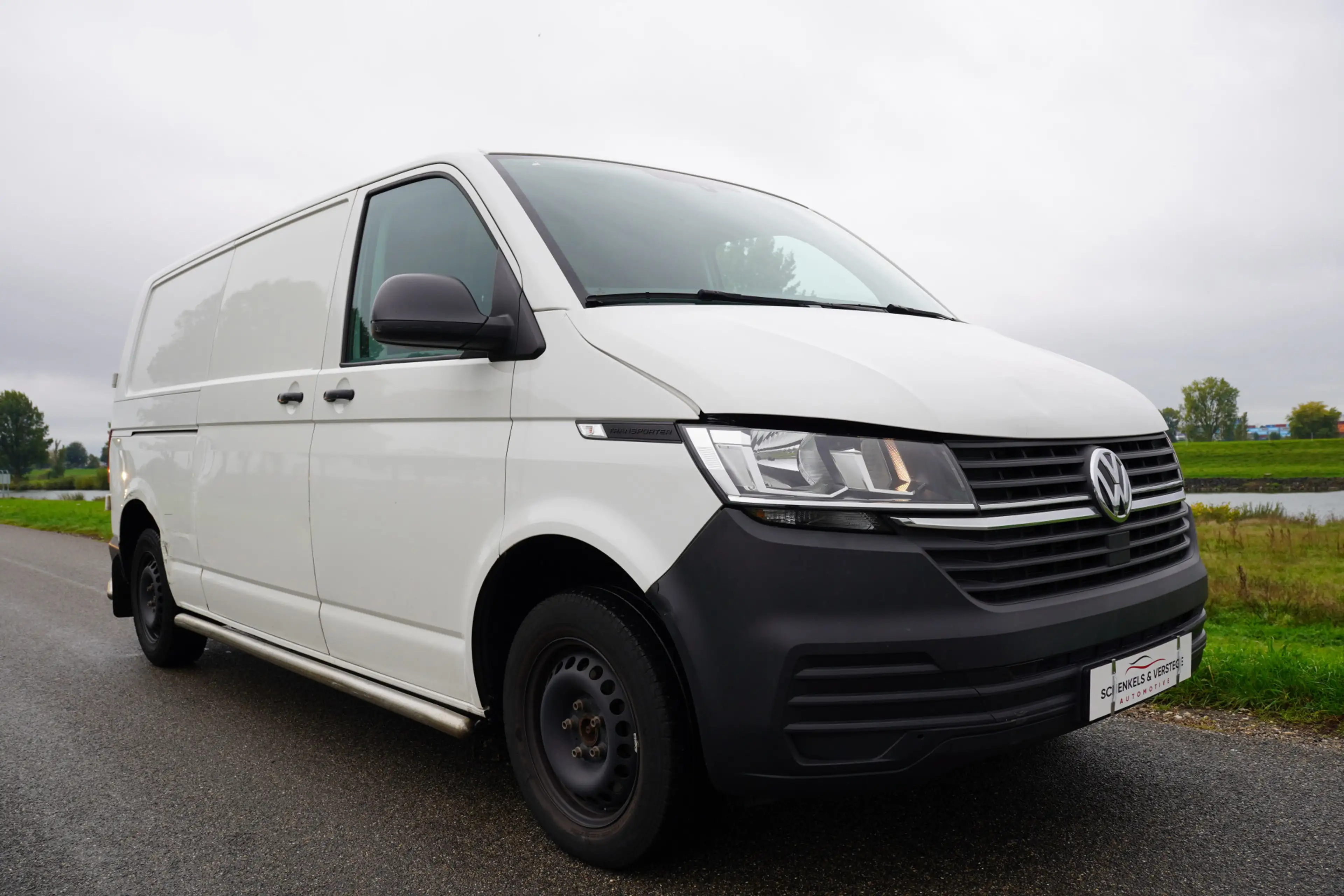 Volkswagen T6.1 Transporter 2.0 TDI L2H1 28 Comfortline / 3 persoons / Airco / — photo 3