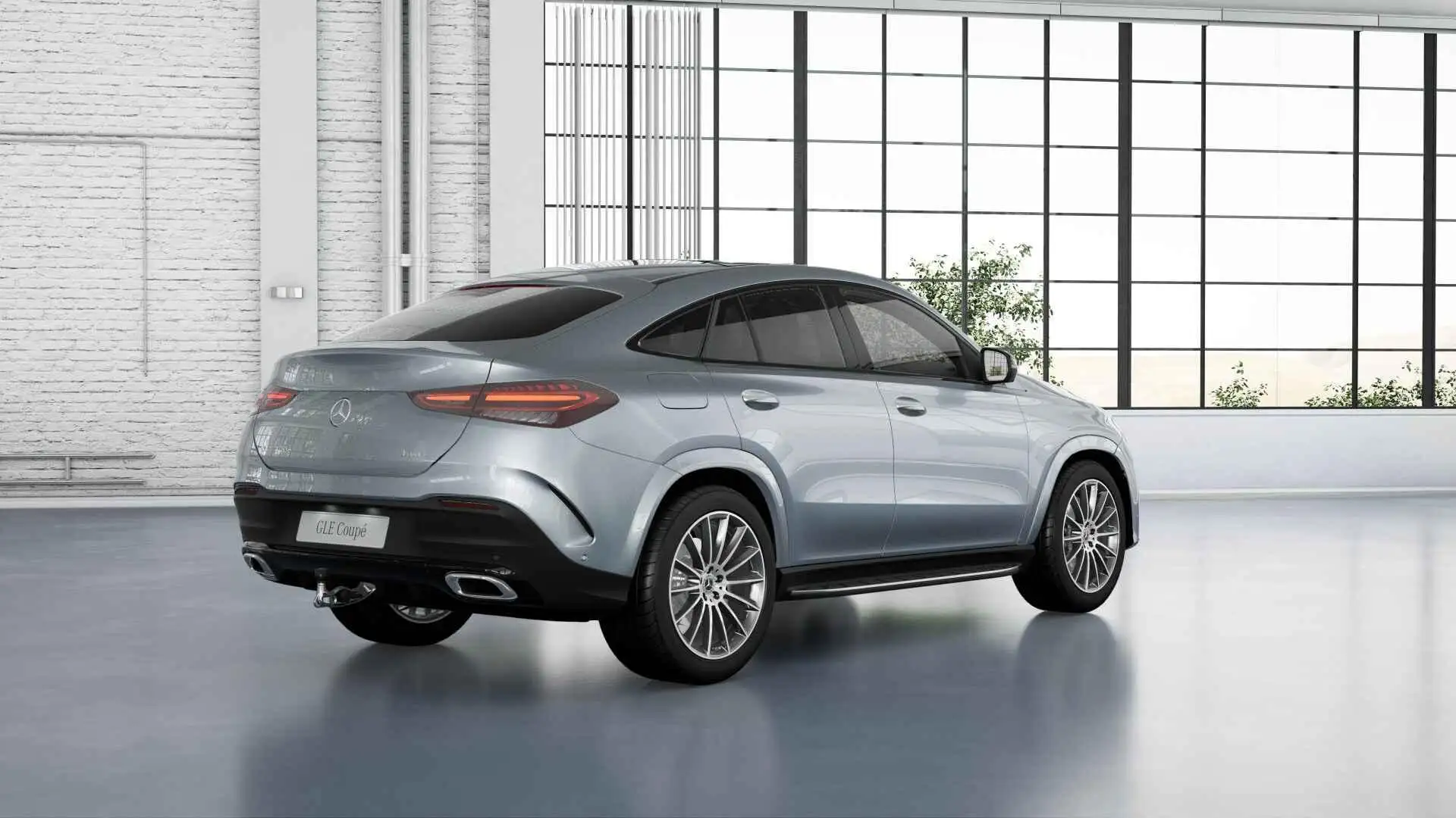 Mercedes-Benz GLE 400 Coupé e 4MATIC AMG Line | Panoramadak | Trekhaak | Zilver - 2