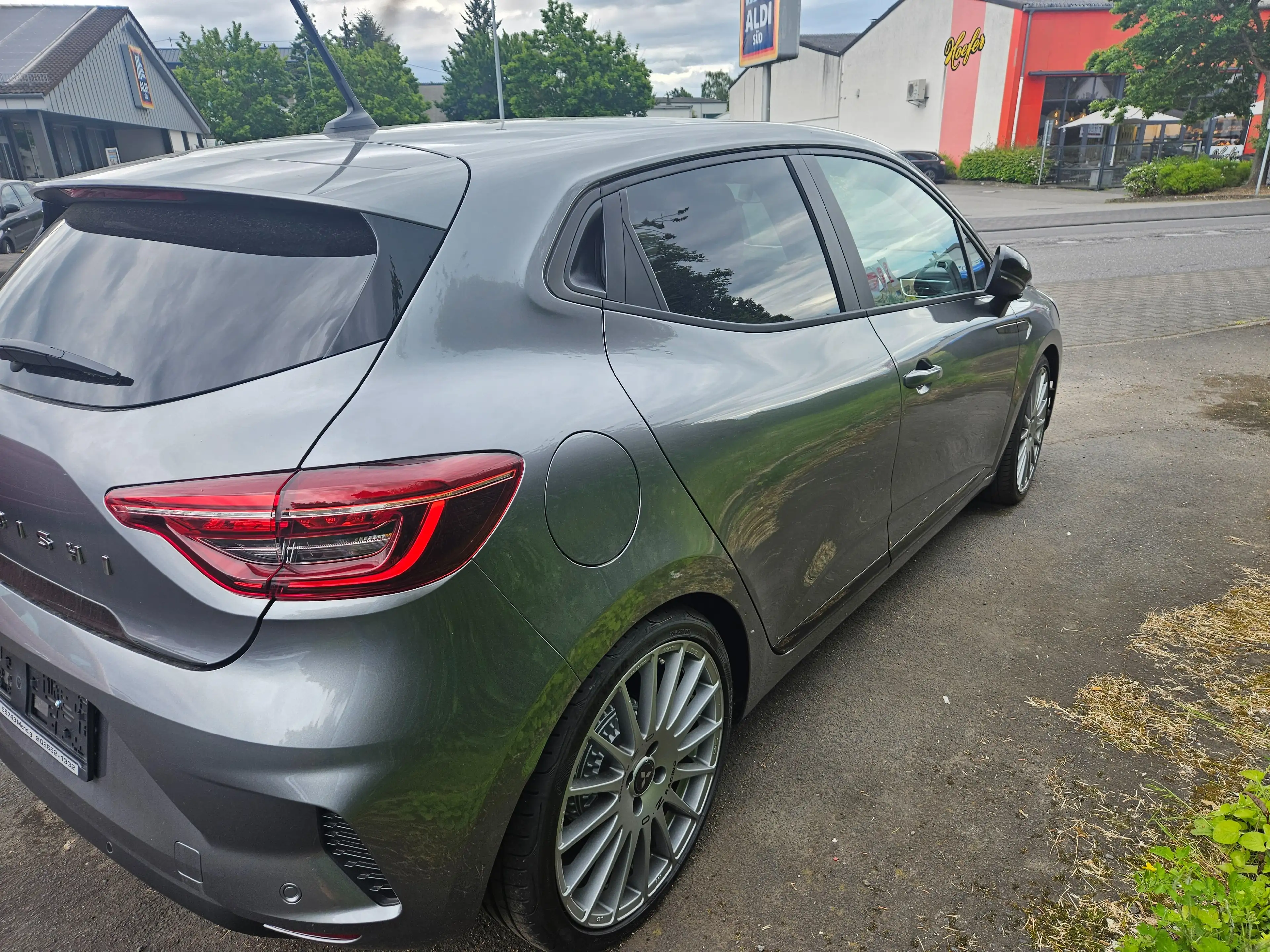 Mitsubishi Colt Plus — photo 7