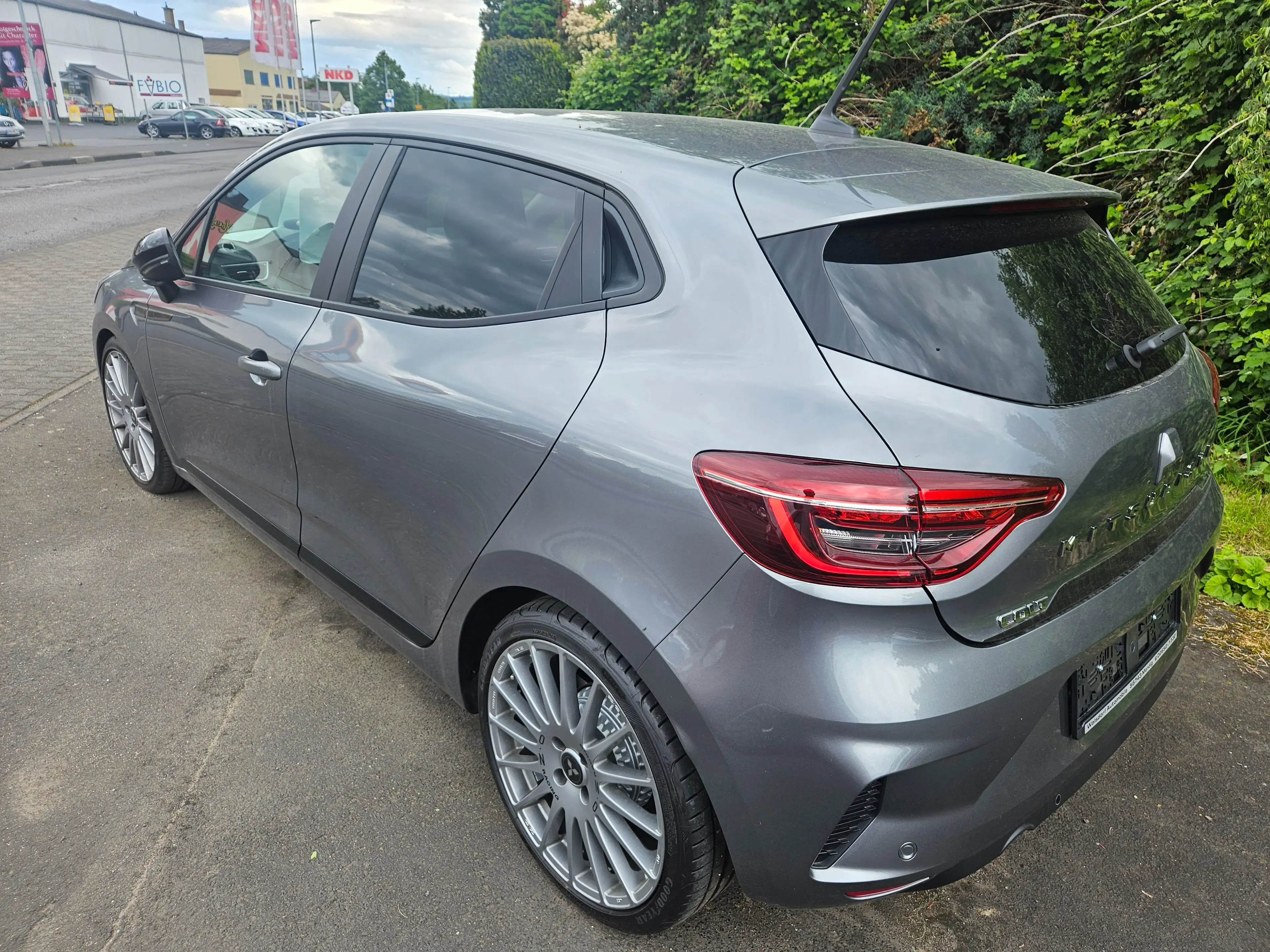 Mitsubishi Colt Plus — photo 5