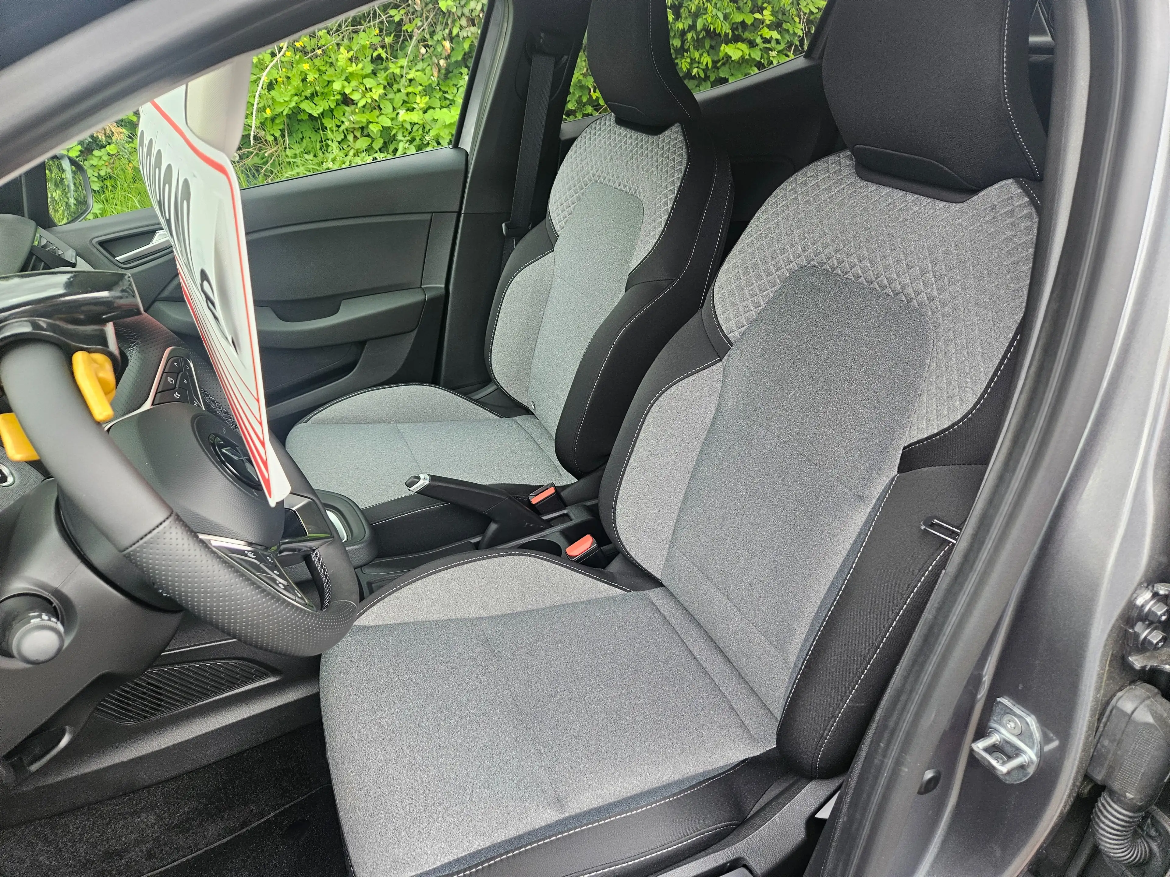 Mitsubishi Colt Plus — photo 11