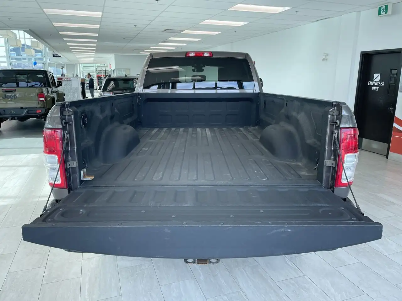 RAM 3500 снимка RAM 3500