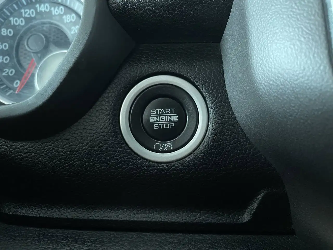 RAM 3500 снимка RAM 3500