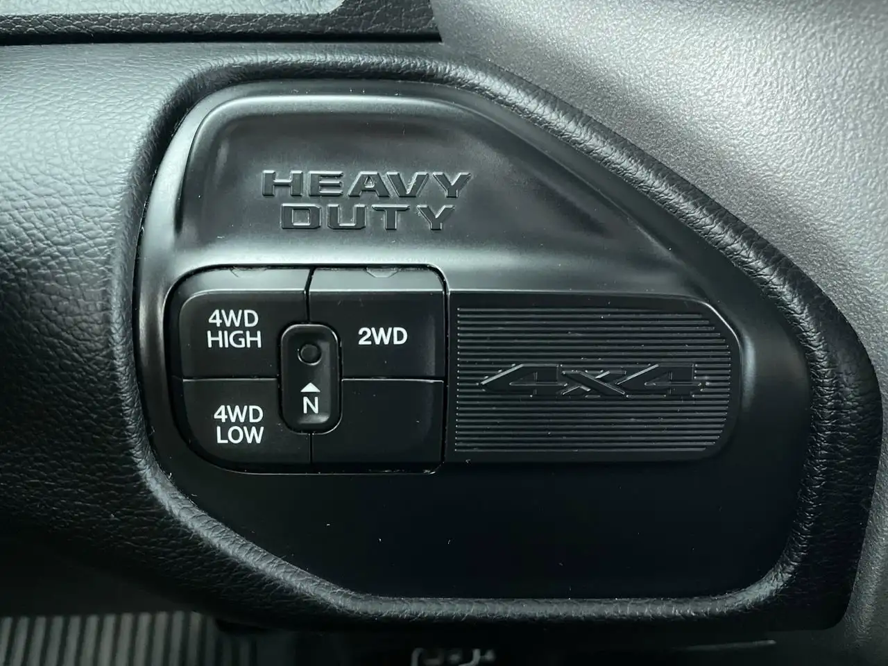 RAM 3500 снимка RAM 3500