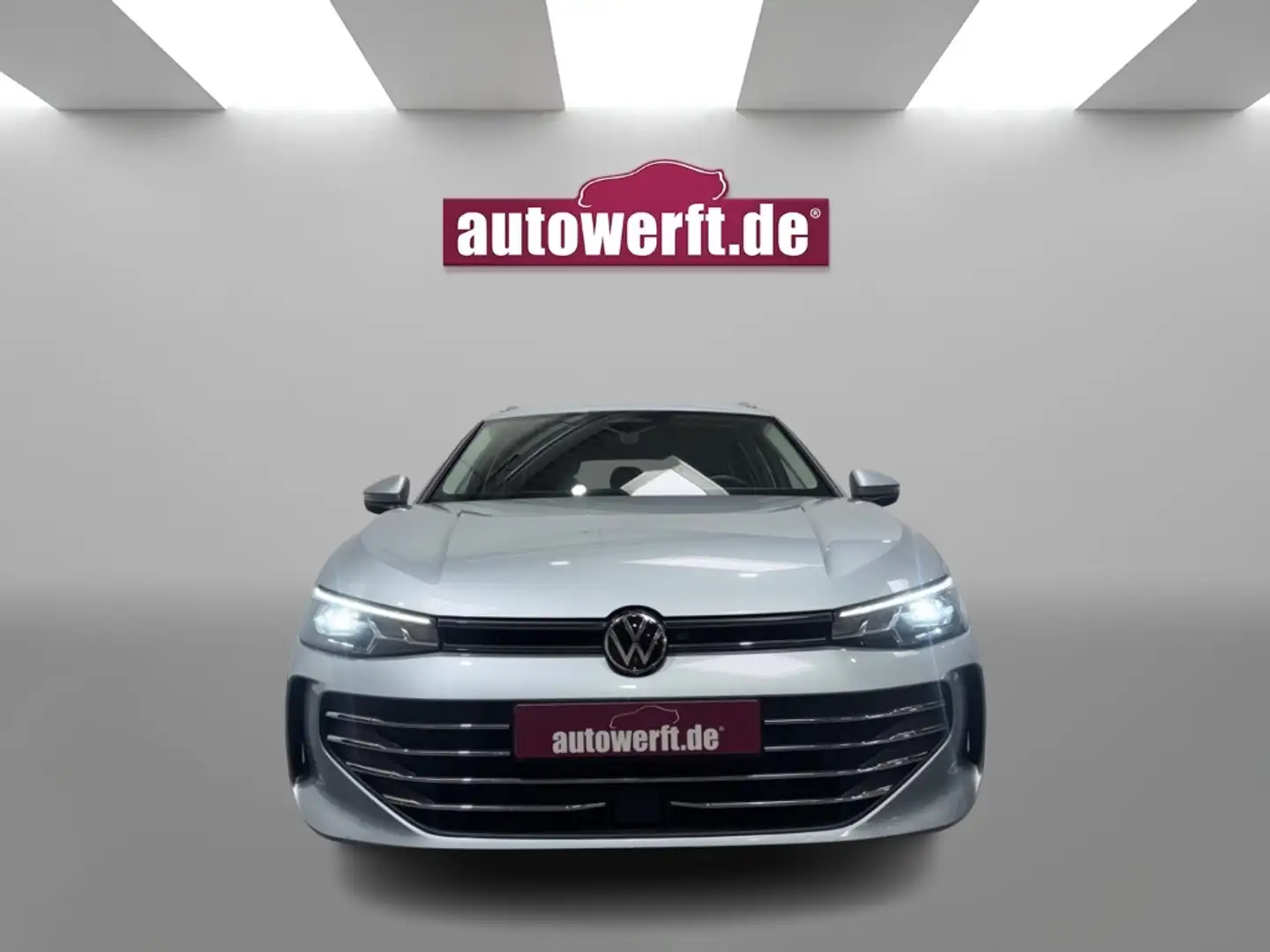 Volkswagen Passat Variant 2.0 TDI DSG BUSINESS LED CAM NAVI IQ DRIVE ACC SHZ Silber - 2