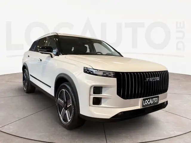 Jaecoo J7 view 3