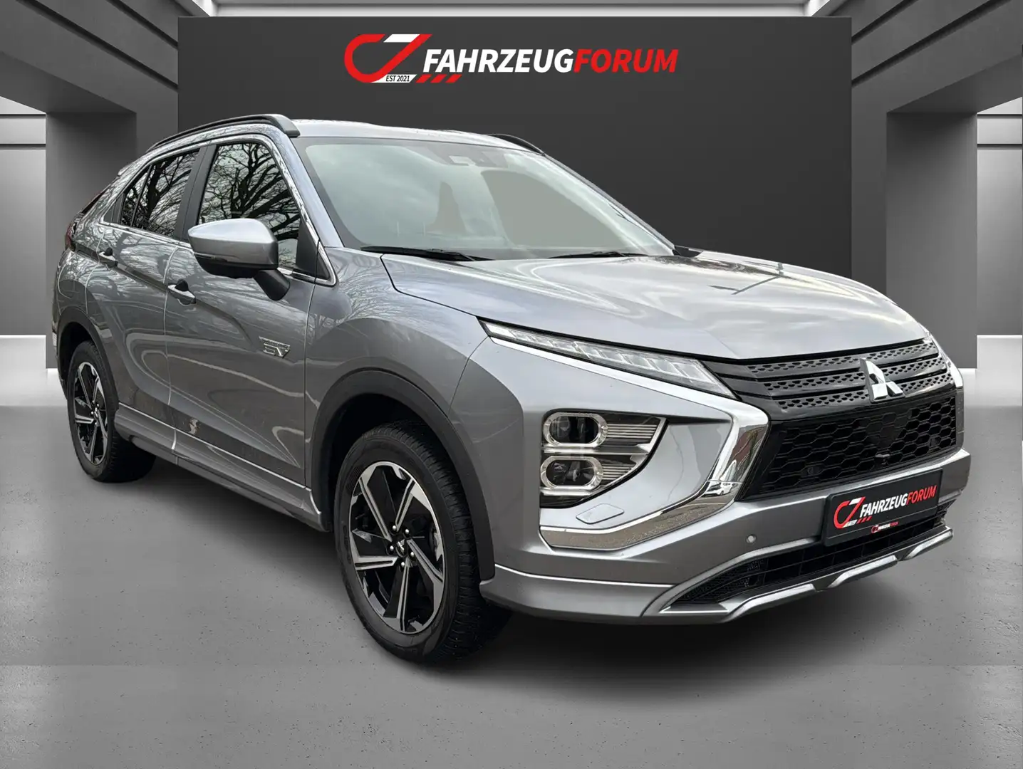 Mitsubishi Eclipse Cross Plus Select Hybrid 4WD AHK Gris - 2