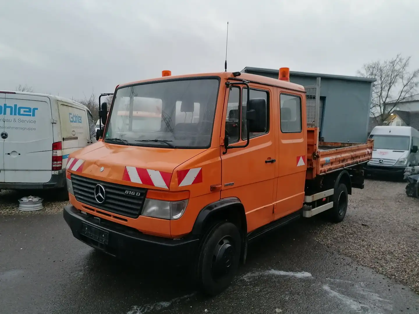 Mercedes-Benz Vario 816D Dreiseitenkipper Orange - 1