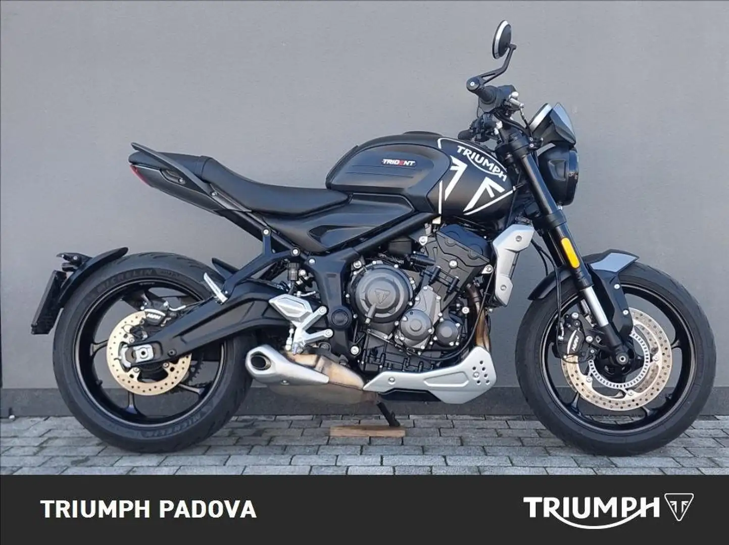 Triumph Trident 660 Depotenziata A2 Noir - 1