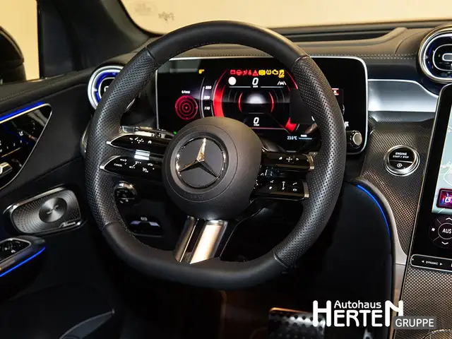 Mercedes-Benz GLC view 7