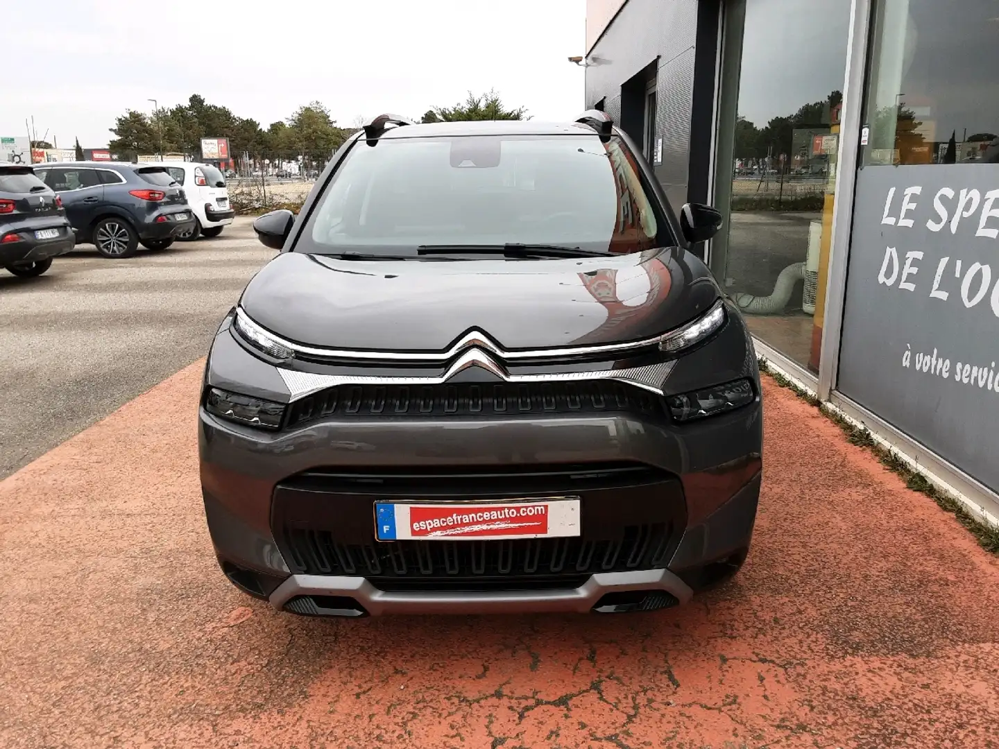 Citroen C3 Aircross 1.5 BLUEHDI 110 FEEL Gris - 2