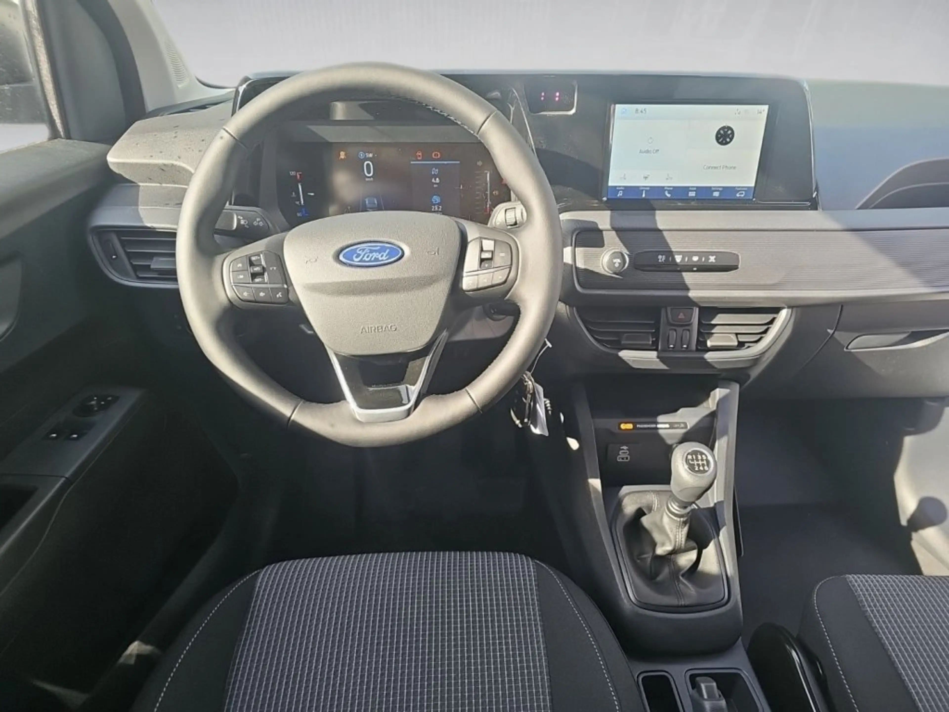 Ford Transit Courier Kasten Trend 1,0L Eboost 100PS M FWD — photo 9