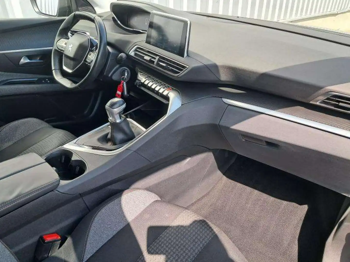 Peugeot 3008 Active Pack Gris - 2