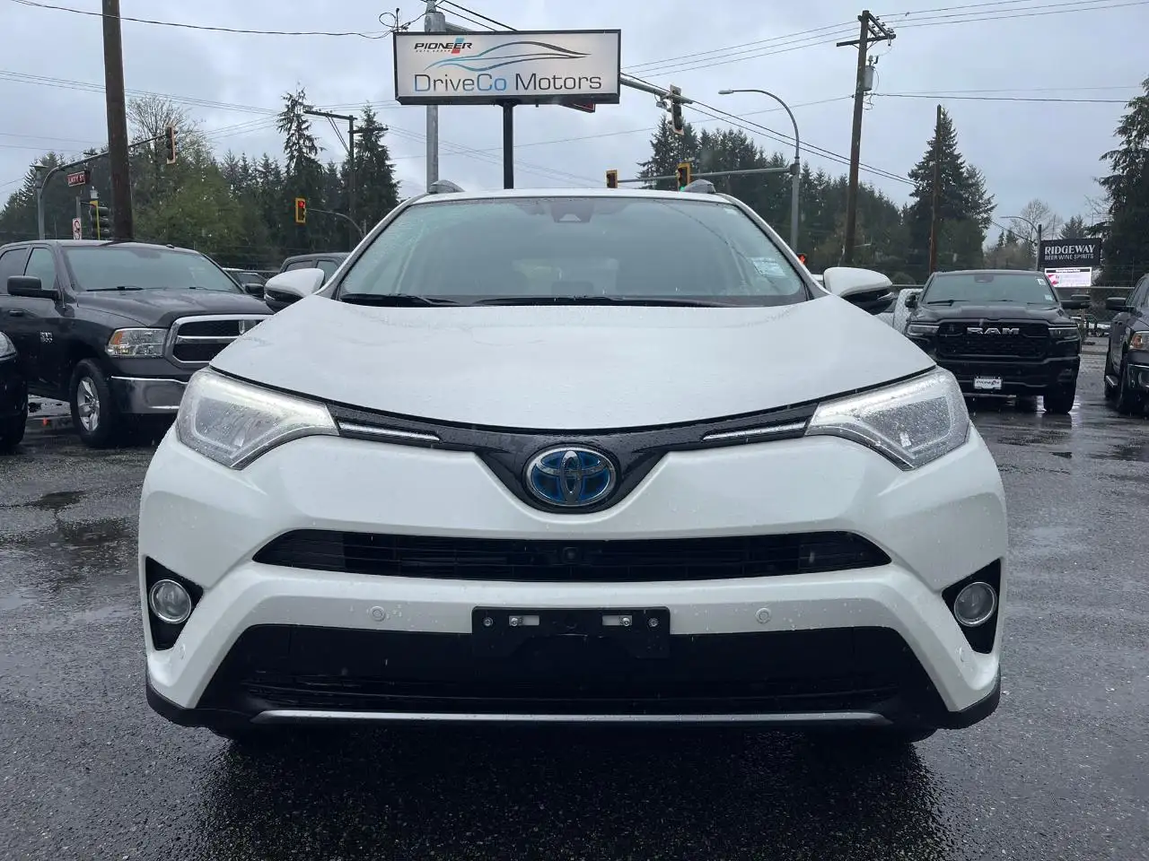 Toyota RAV 4 снимка Toyota RAV 4