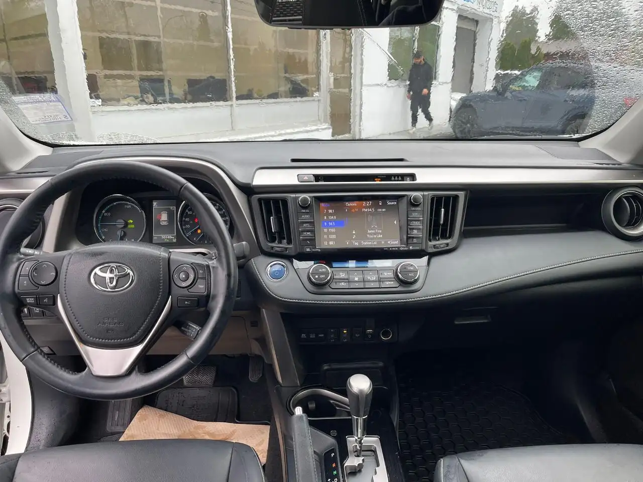 Toyota RAV 4 снимка Toyota RAV 4