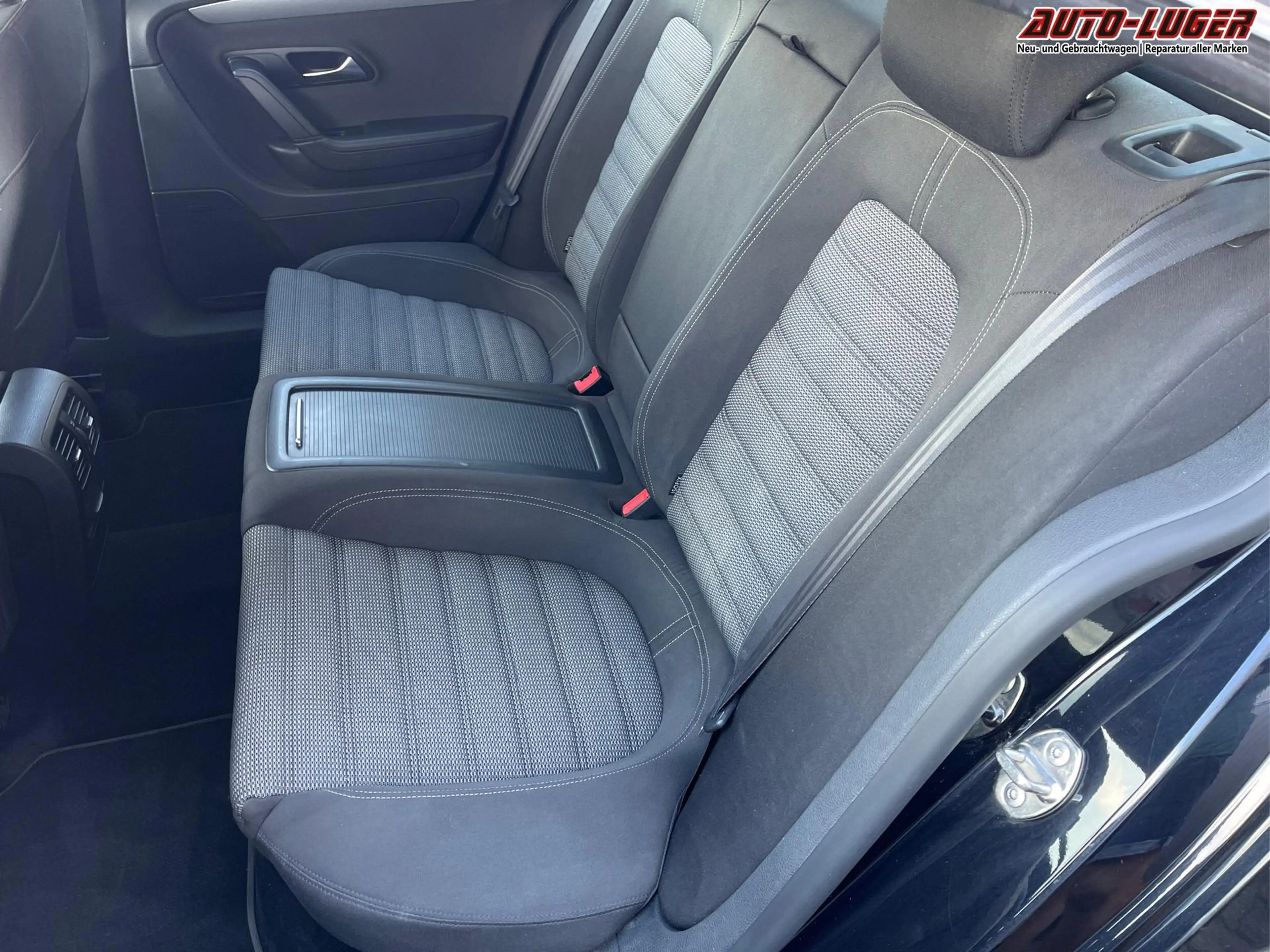 Volkswagen Passat CC Basis 2.0 TDI 103 kW (140 PS), Schalt. 6-Gang, ... — photo 11