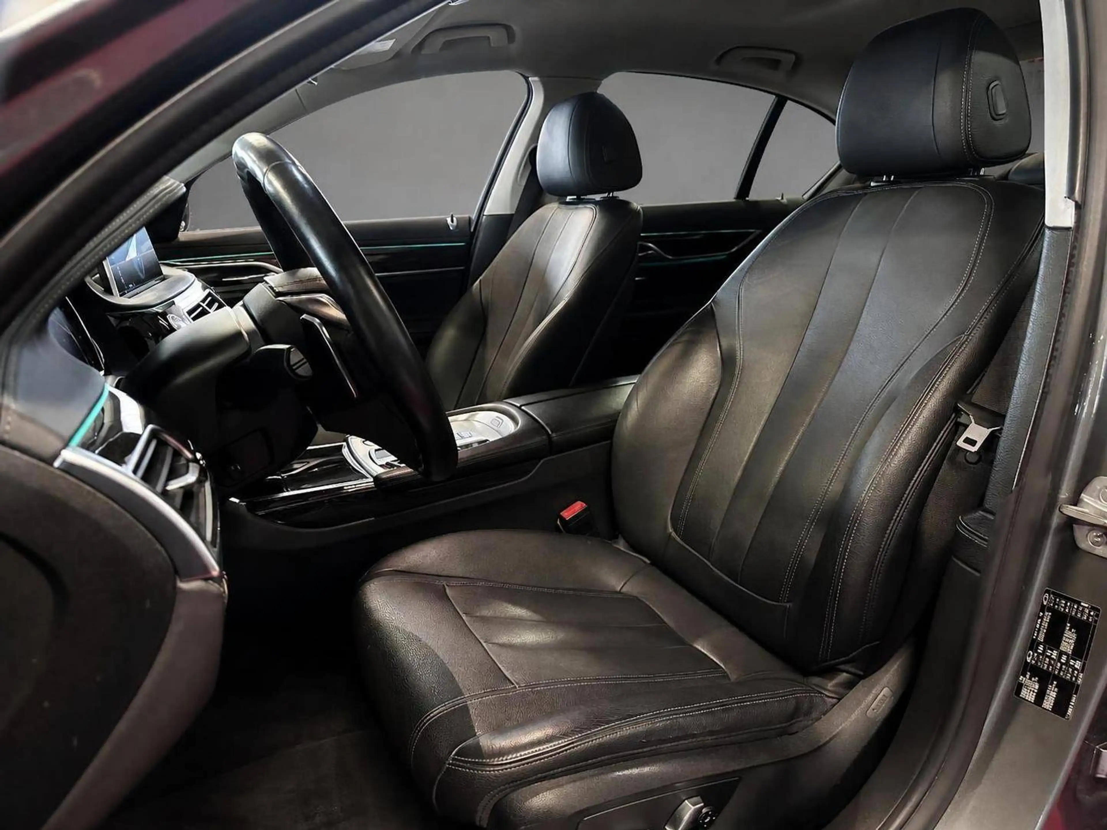 BMW 730 730 d — photo 10