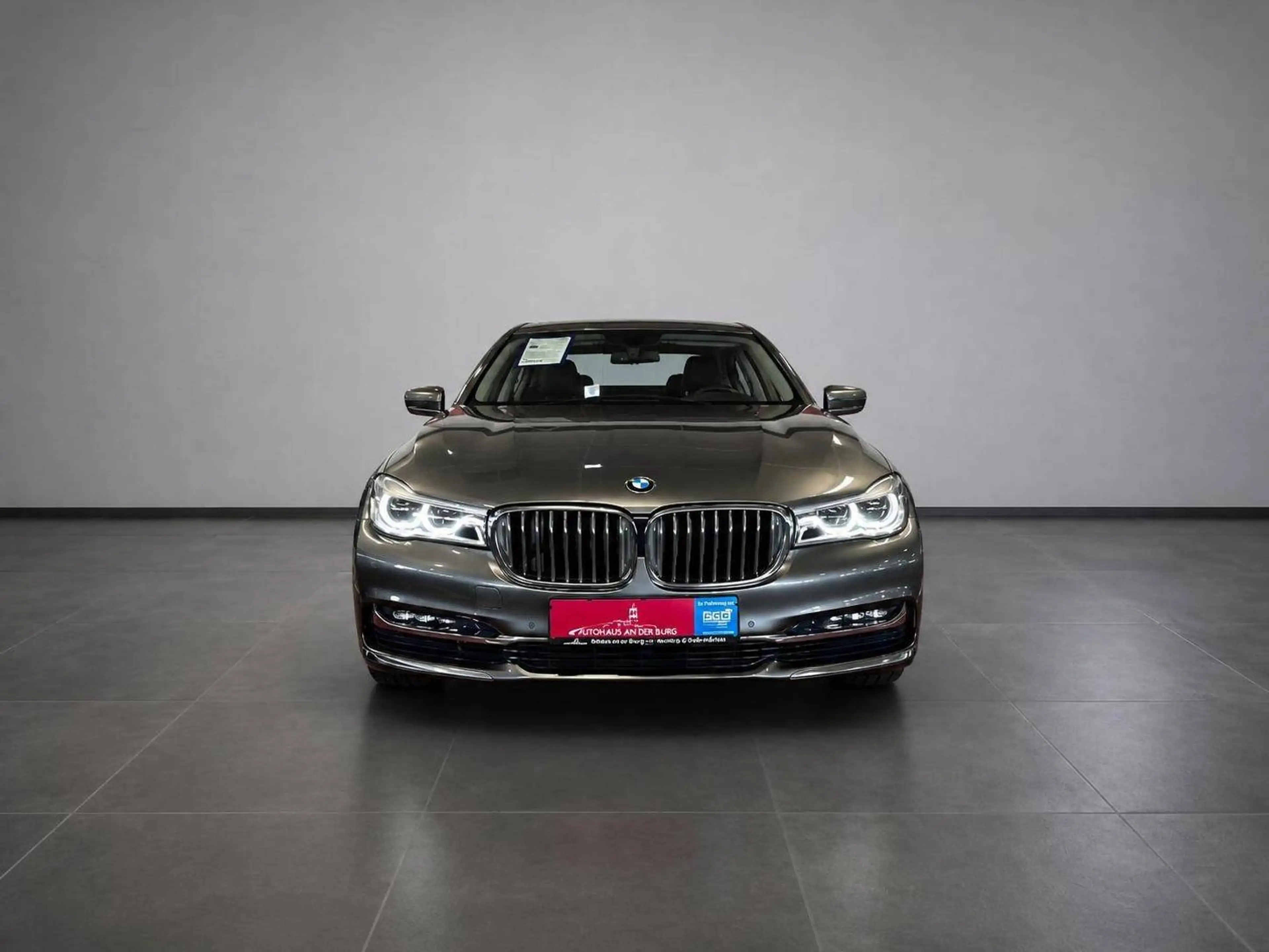 BMW 730 730 d — photo 2