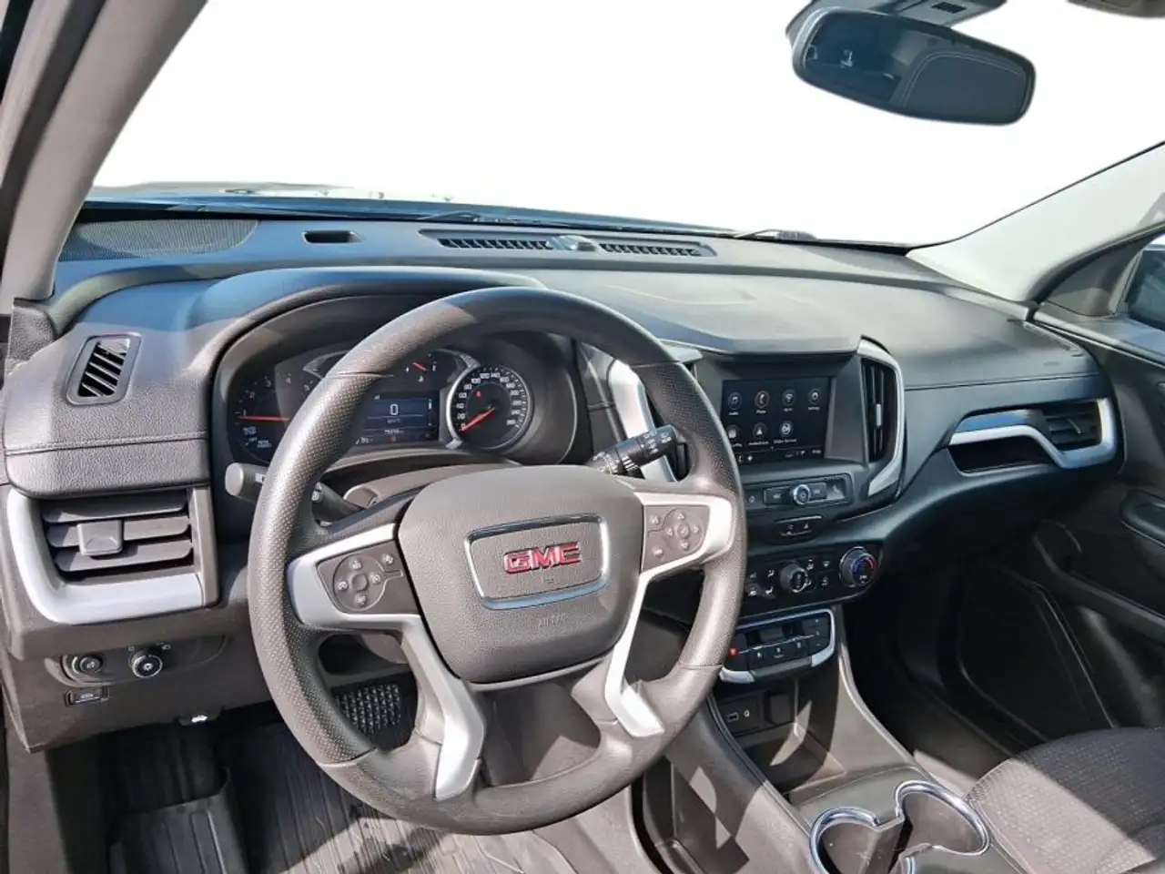 GMC Terrain снимка GMC Terrain