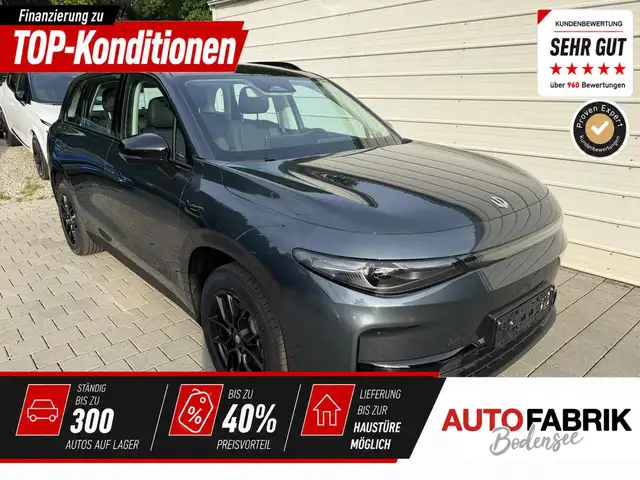 Leapmotor C10