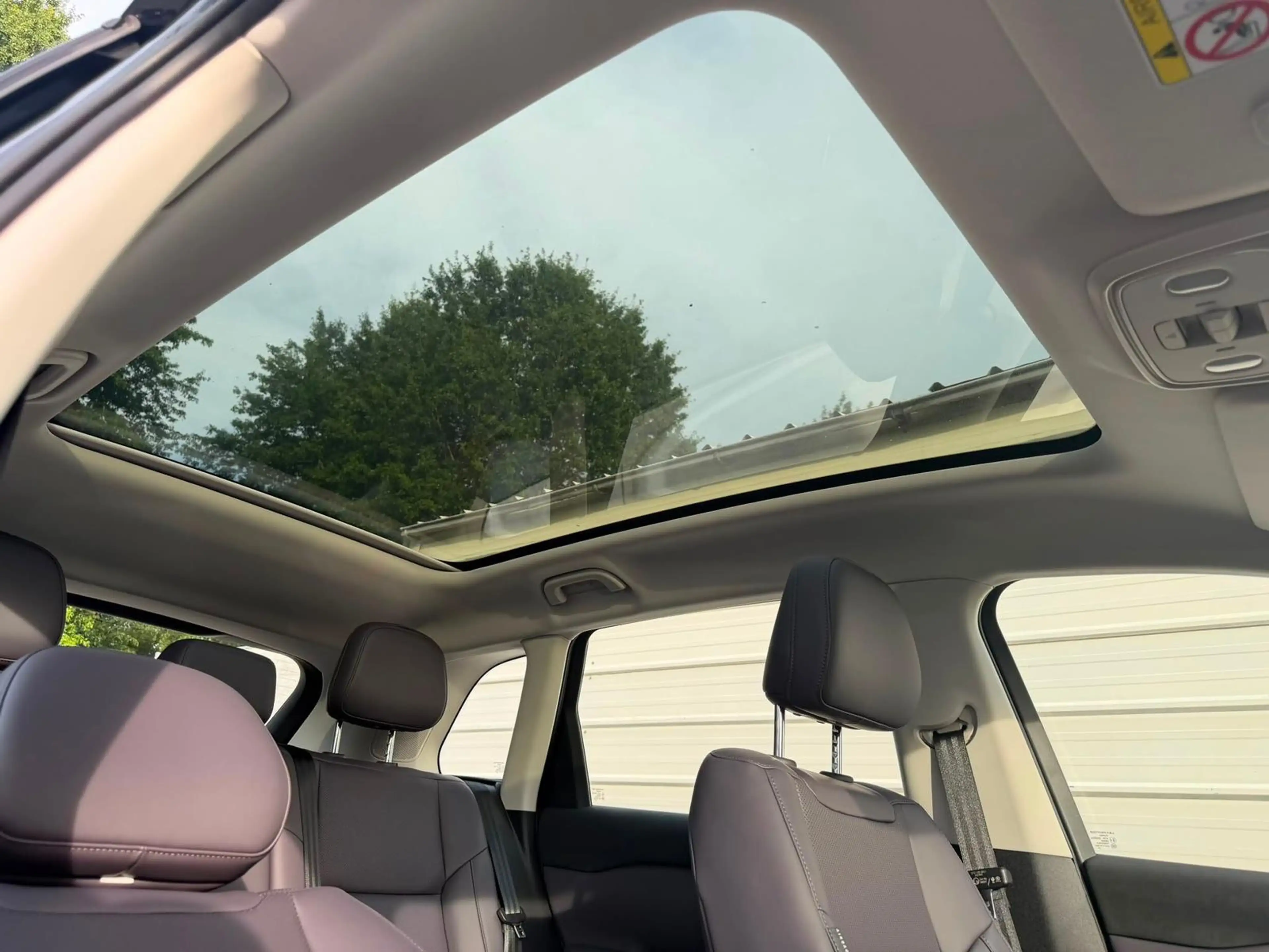 Leapmotor C10 Style BEV 69,9 kWh Pano*Navi*SoundSys*360°*ACC — photo 10