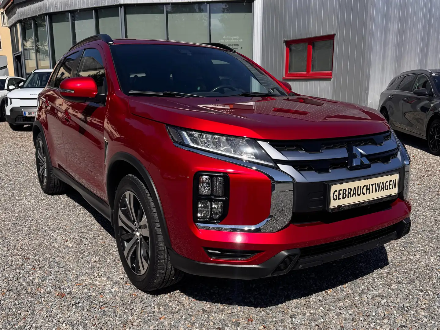 Mitsubishi ASX 2,0 MIVEC Invite CVT 4WD Rot - 2
