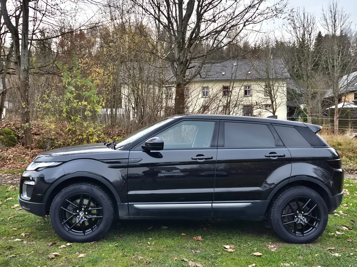 Land Rover Range Rover Evoque SE 4x4 *Steuerkette+Service+Reifen Neu* Nero - 2