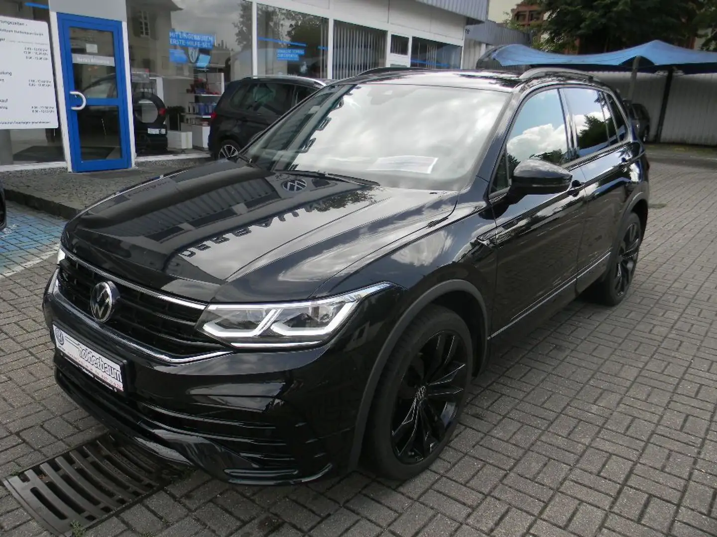 Volkswagen Tiguan R-Line 4M Black Style 2,0 TDi DSG AHK,PAN Noir - 2