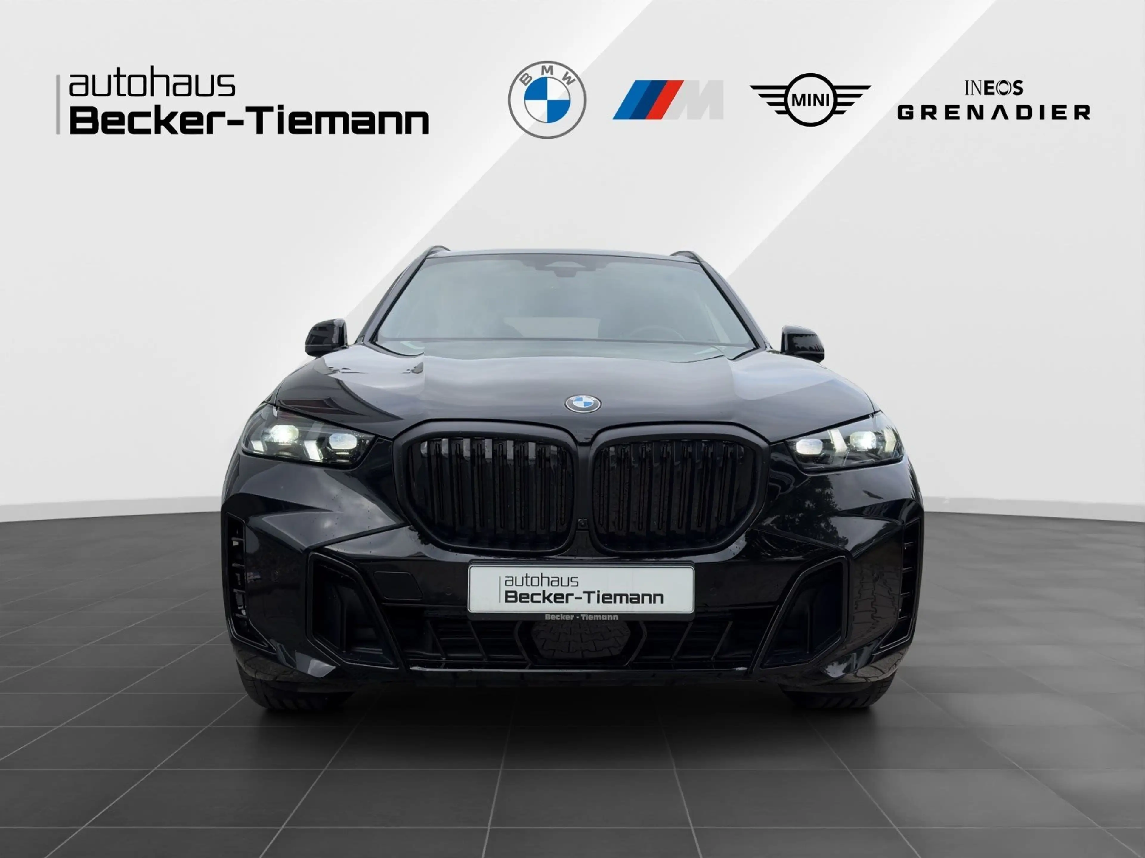 BMW X5 xDrive30d M-Sport Pro AHK HUD Pano 7-Sitzer DrivAs — photo 2