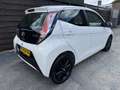Toyota Aygo 1.0 VVT-i x-play / AC / CAMERA / BT / NAP / GR.SCH Blanc - thumbnail 5