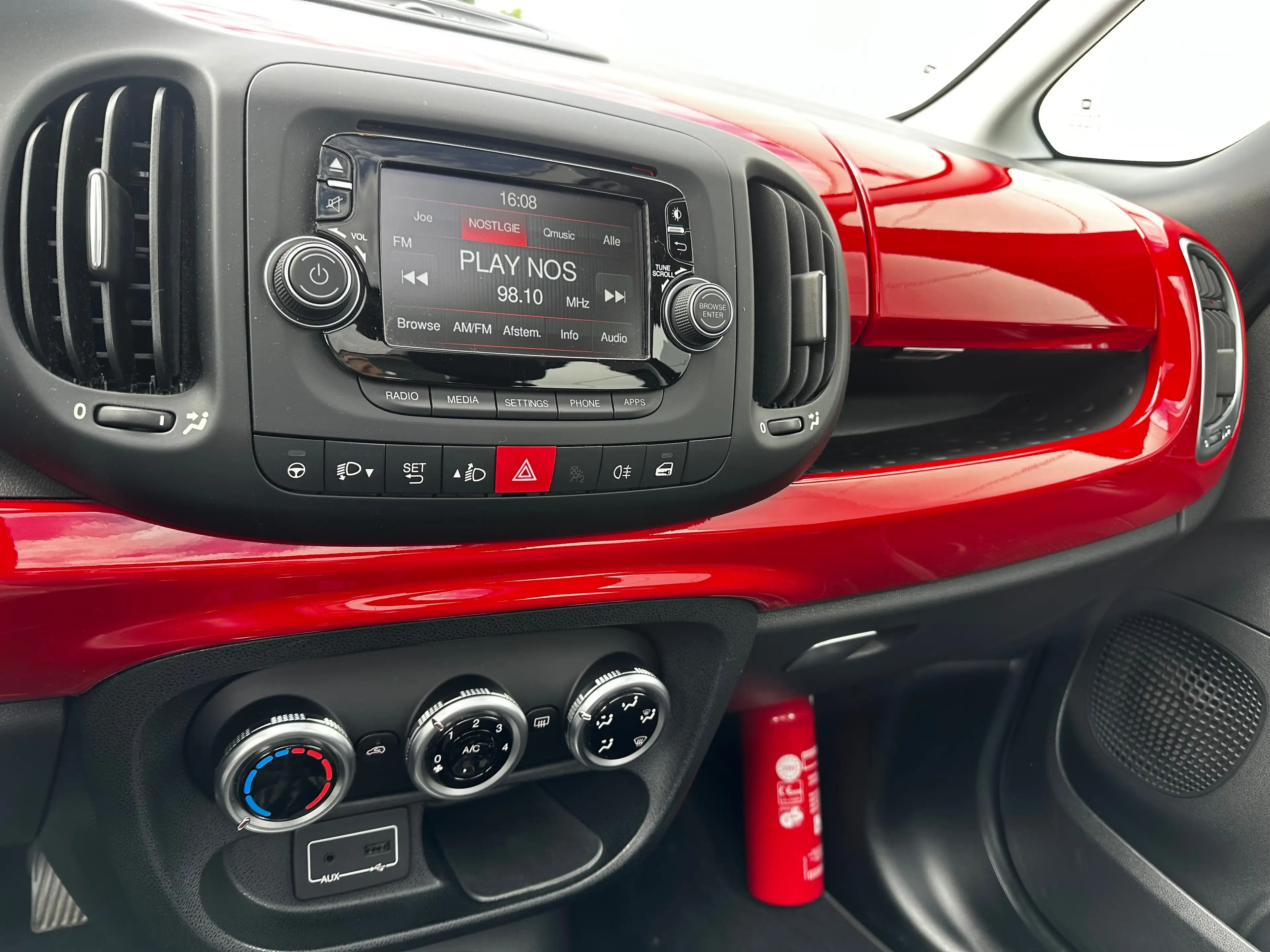 Fiat 500L 1.4i *** FULL *** ÉTAT NEUVE — photo 6