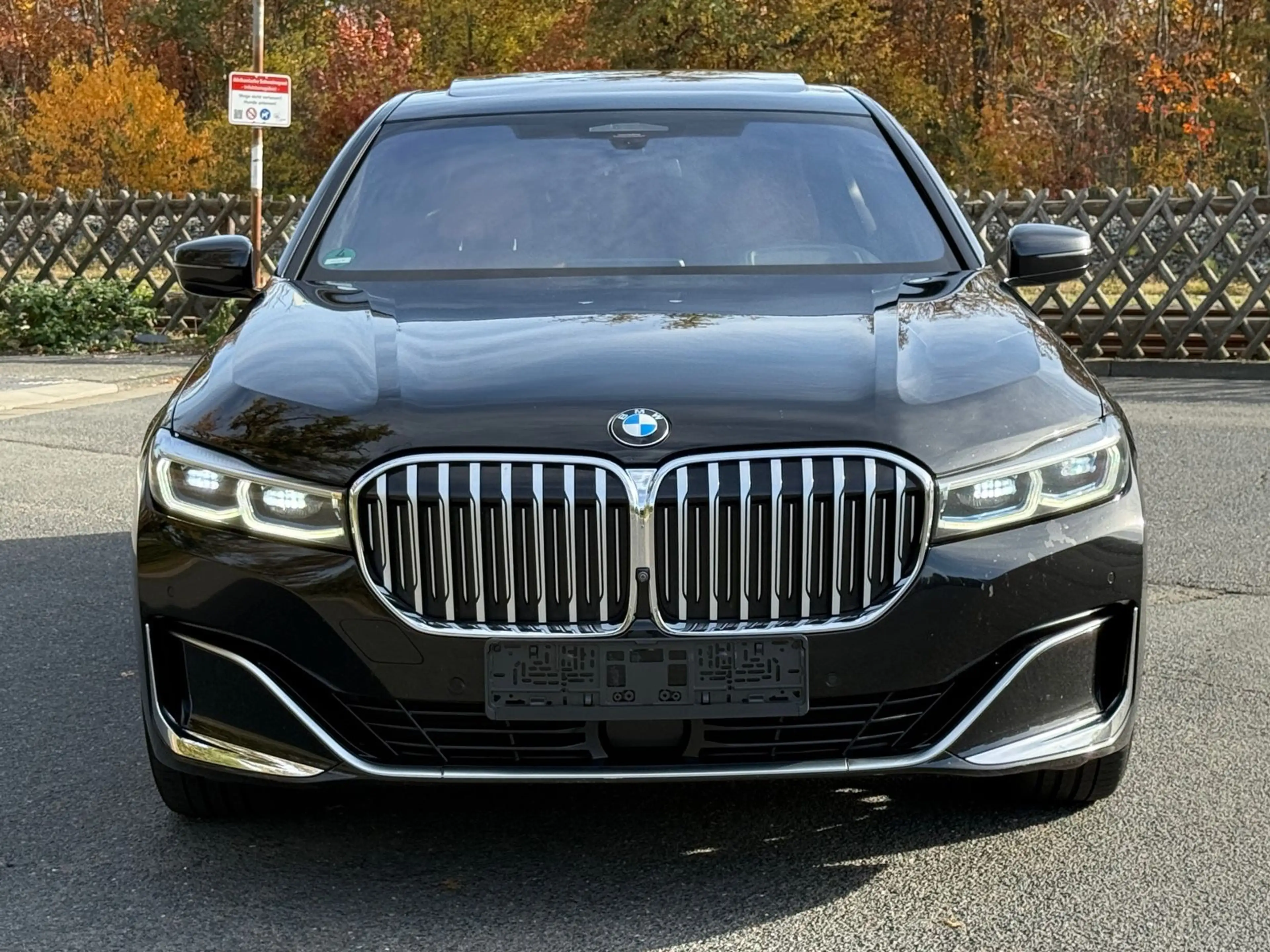 BMW 750 d xDrive*VOLL*ALCANTARA*MASSAGE*LASER*SD**** — photo 2