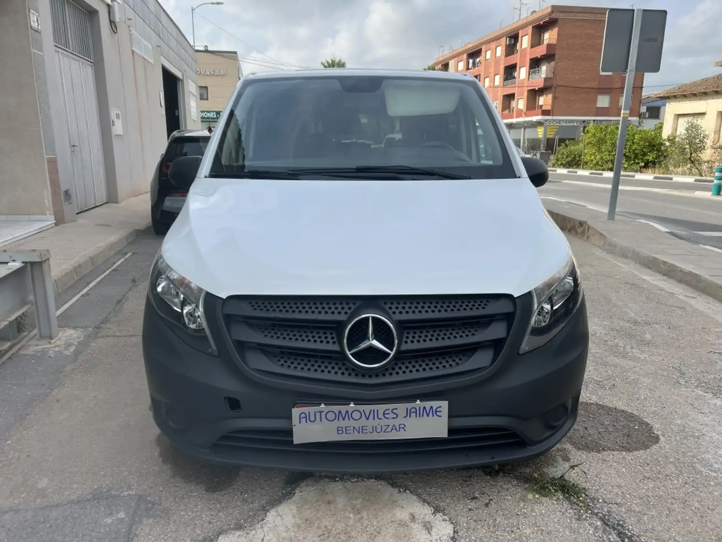 Mercedes-Benz Vito Mixto 110CDI tD Extralarga Blanco - 1