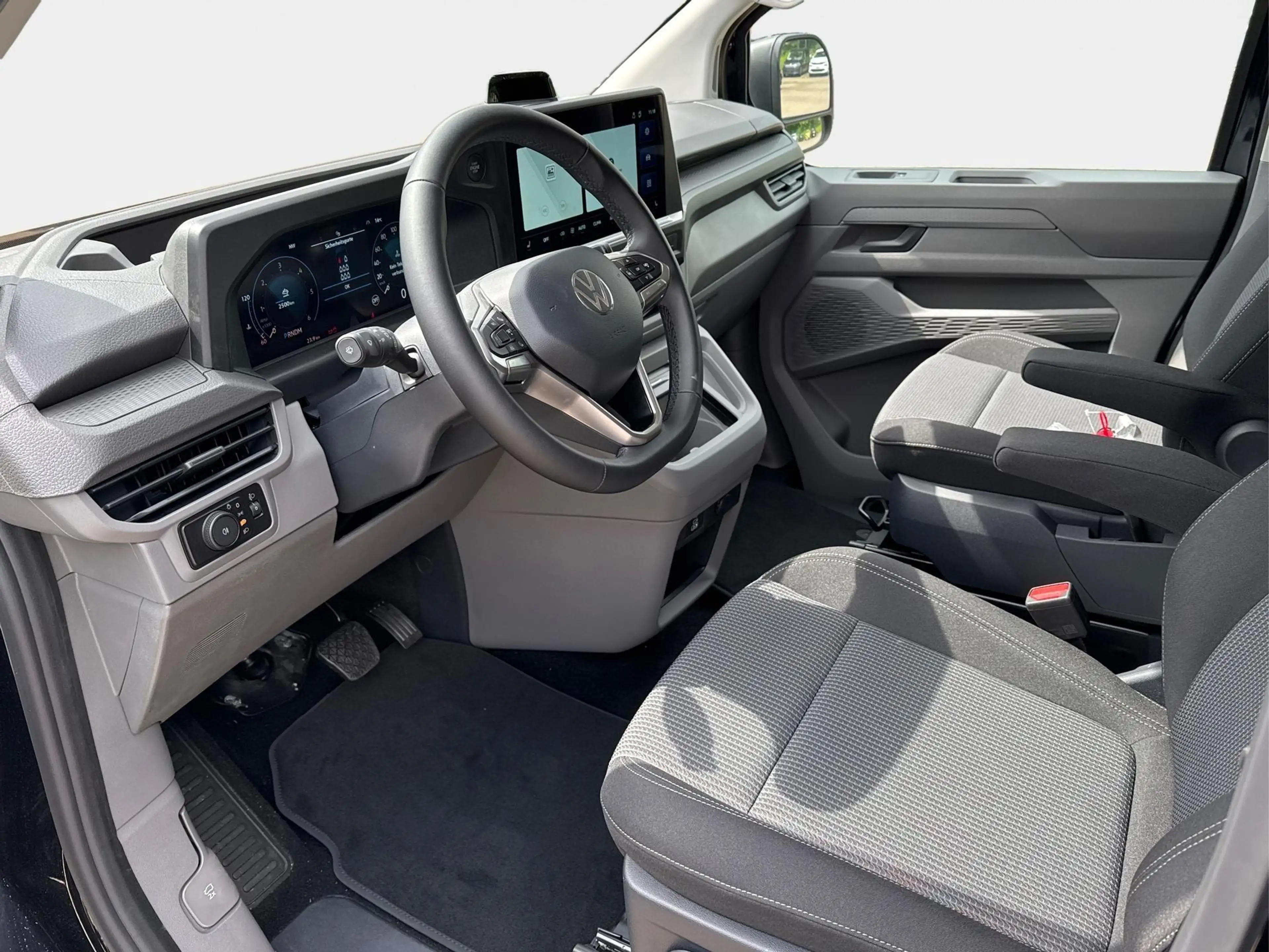 Volkswagen T7 Caravelle Basis LR 8-Sitzer+AHK+LED+KAM+PDC+SHZ+ALU+GJR 2... — photo 9