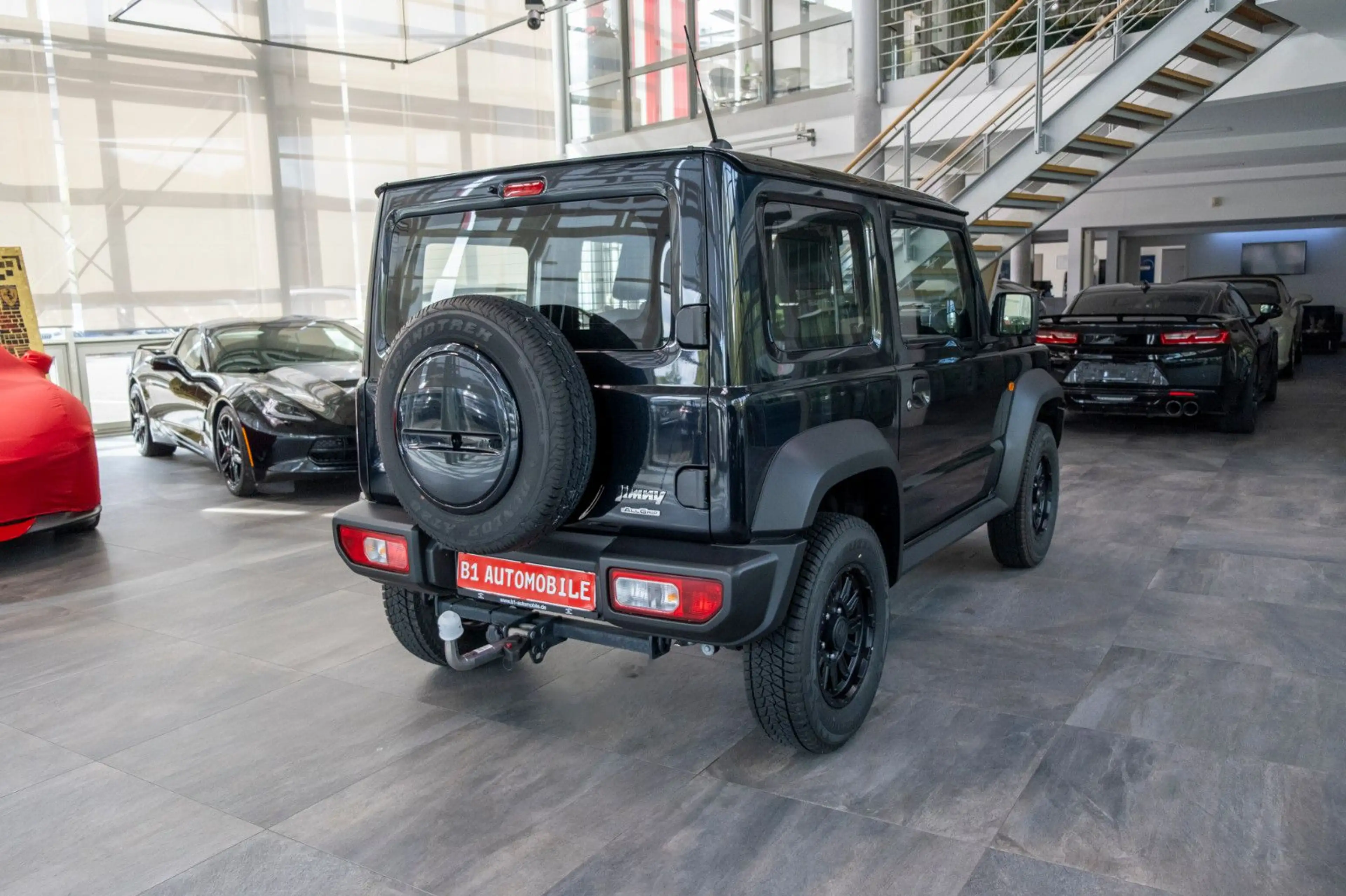 Suzuki Jimny Comfort AllGrip NFZ*AHK*ALUFELGEN*NEUWERTI — photo 5