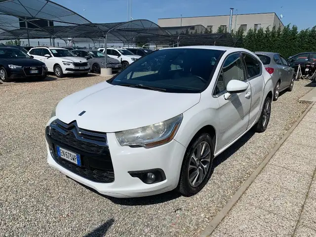 DS Automobiles DS 4 1.6 e-HDi 110 airdream Chic