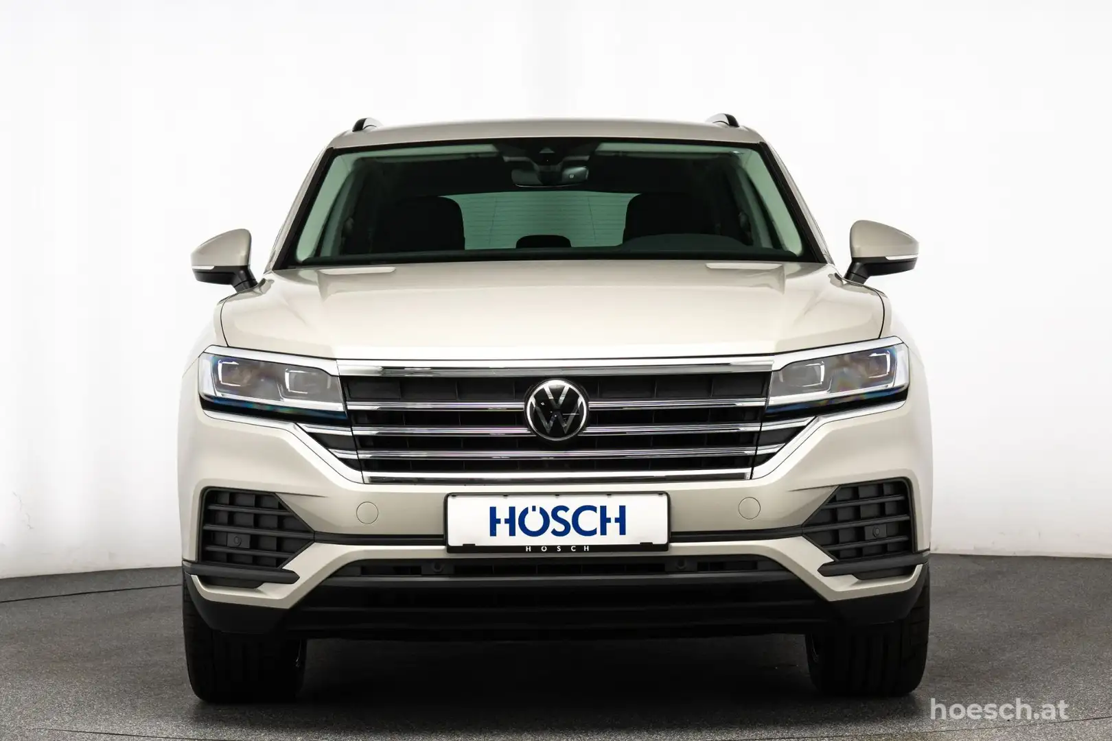 Volkswagen Touareg TDI 4M LUFT AHK LEDER ASSISTENZ NEUWERTIG Beige - 2