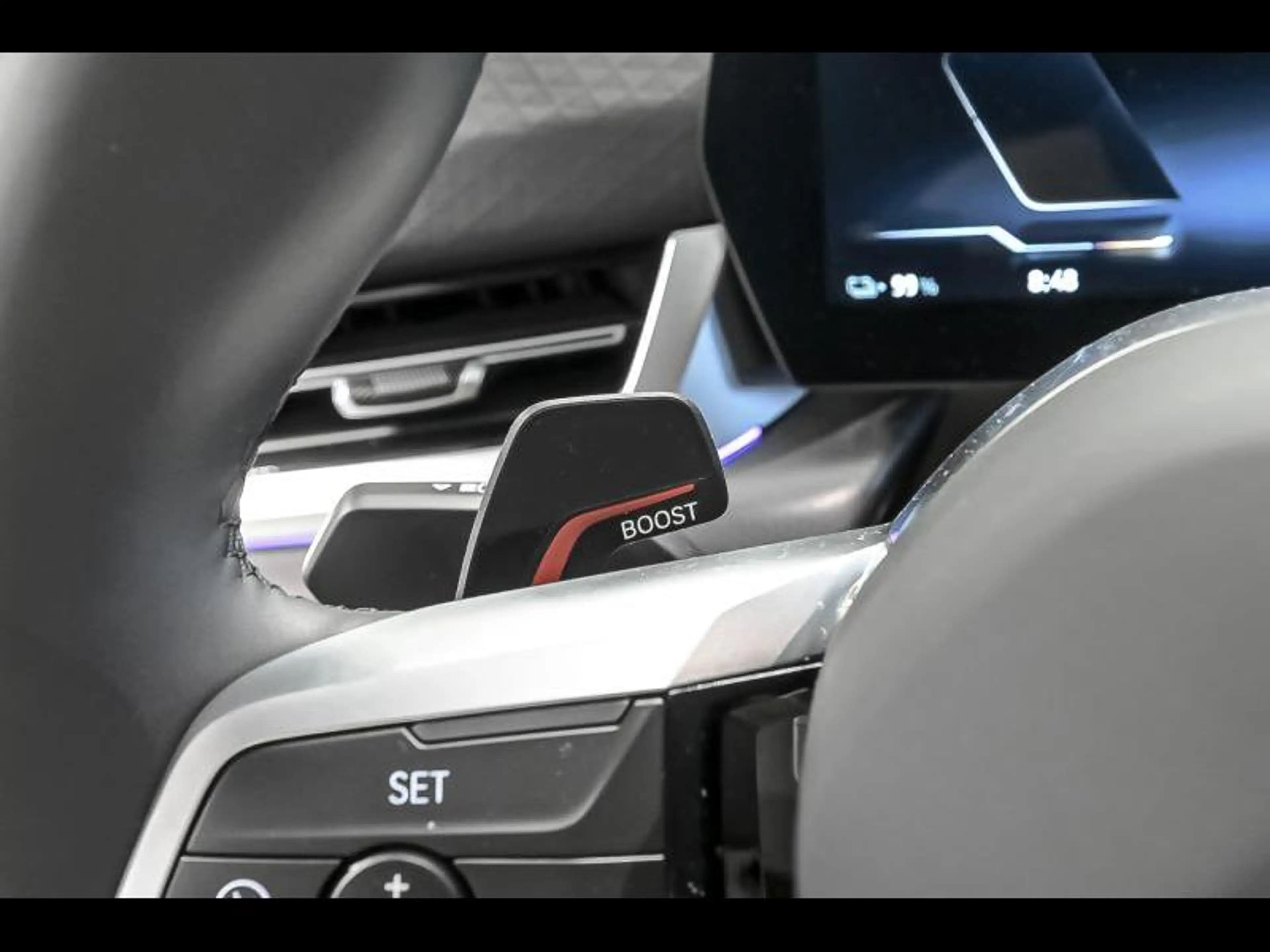BMW iX2 eDrive20|Msport|Cam|Comfort|SeatHeating — photo 13