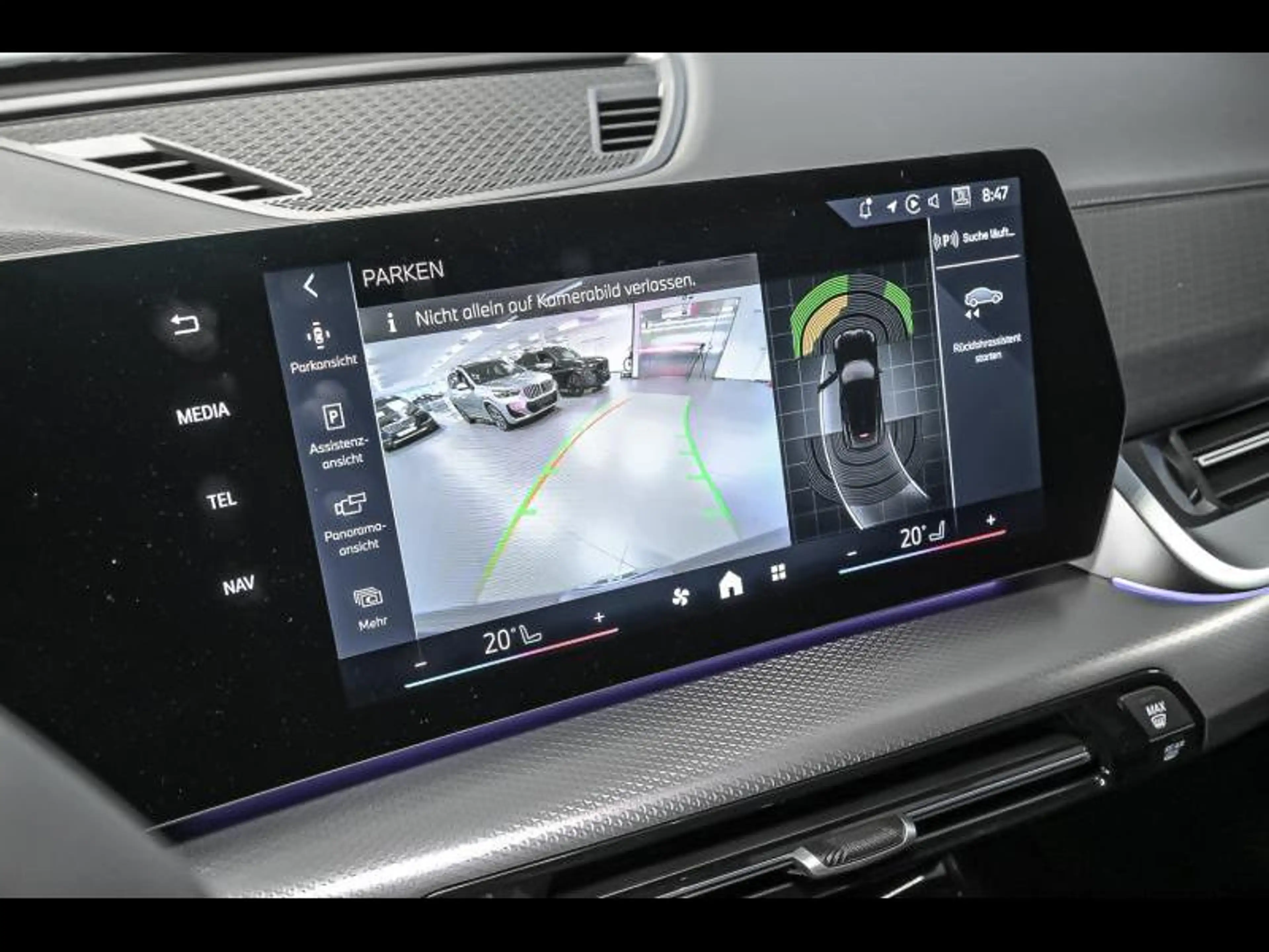 BMW iX2 eDrive20|Msport|Cam|Comfort|SeatHeating — photo 12