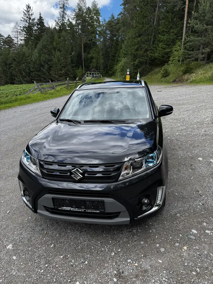 Suzuki Vitara 1,6 DDiS 4WD Flash DCT Aut. Schwarz - 1
