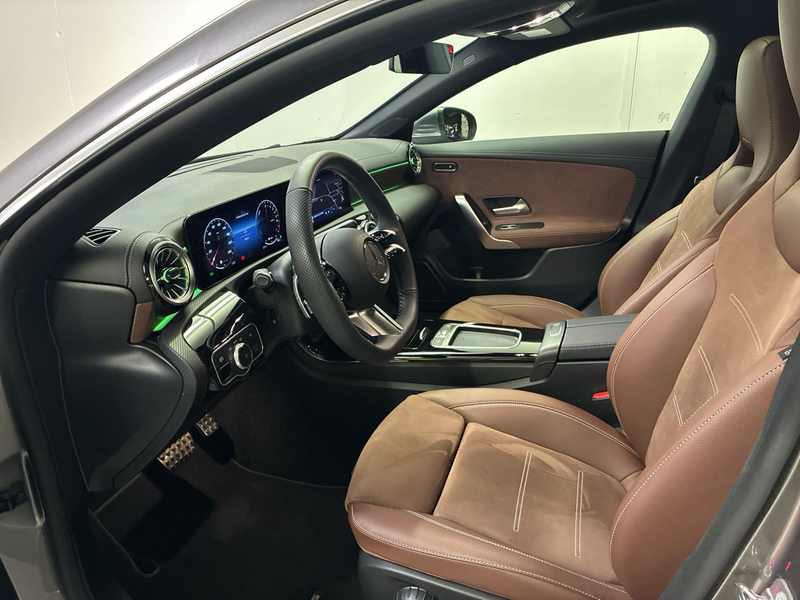 Mercedes-Benz CLA 250 e Shooting Brake mit EQ Hybrid Technologie — photo 12