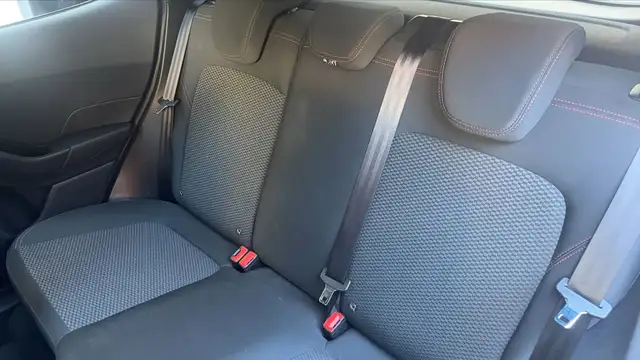 Ford Fiesta view 9
