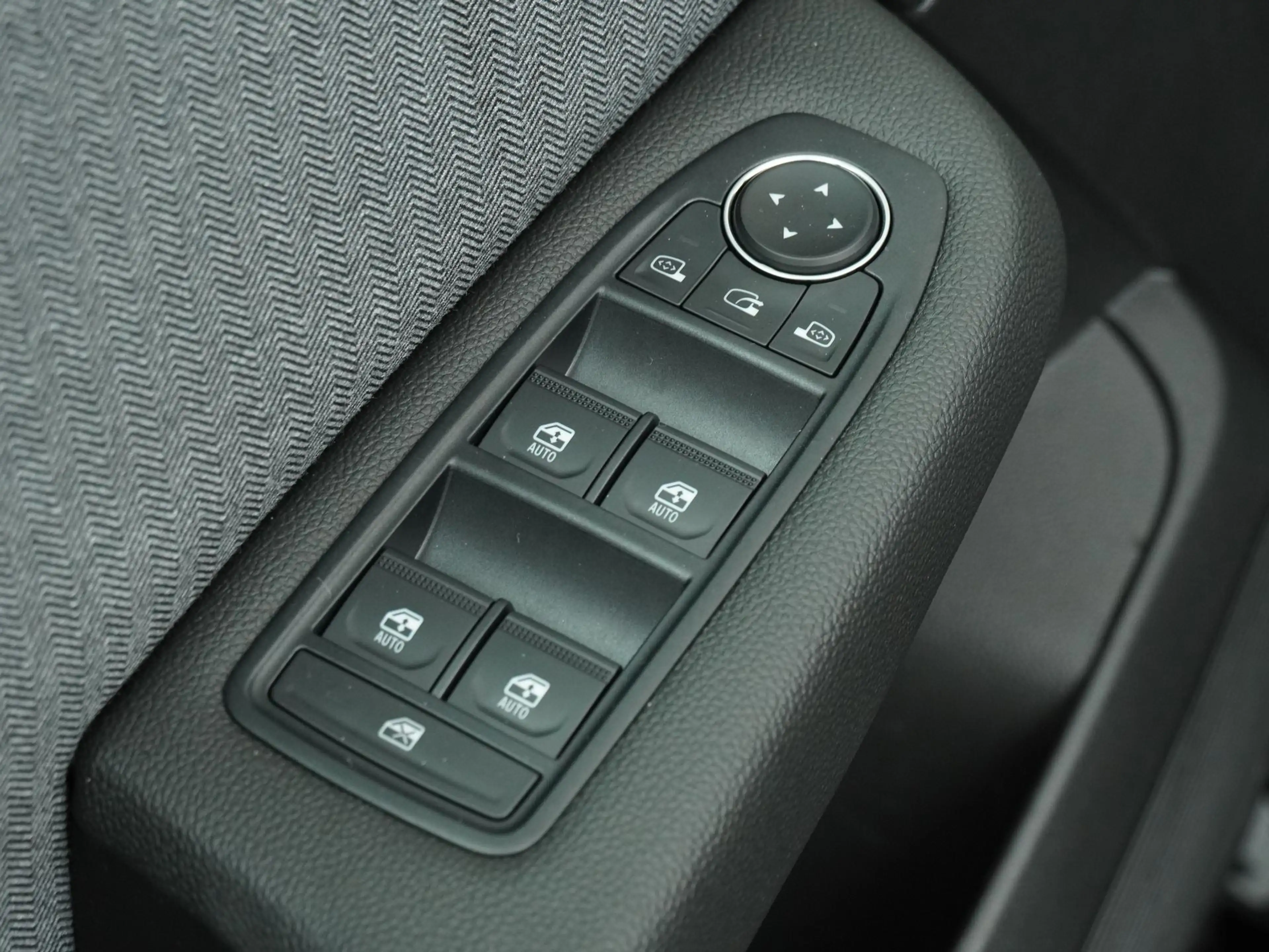 Renault Clio techno full hybrid E-Tech 145 | Groot Navigatie | — photo 12