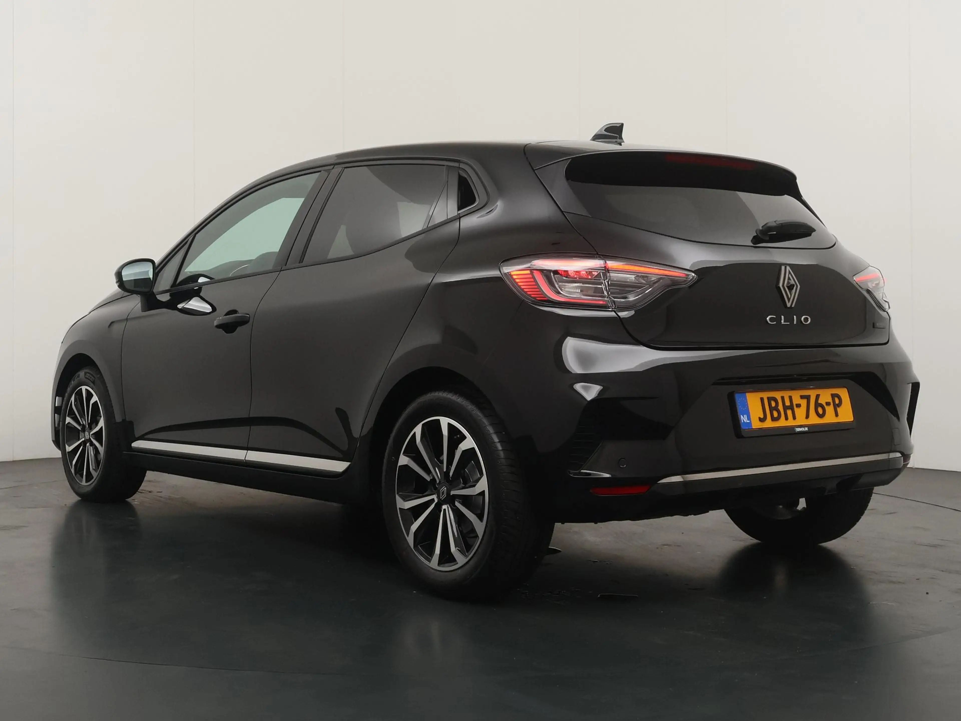 Renault Clio techno full hybrid E-Tech 145 | Groot Navigatie | — photo 3