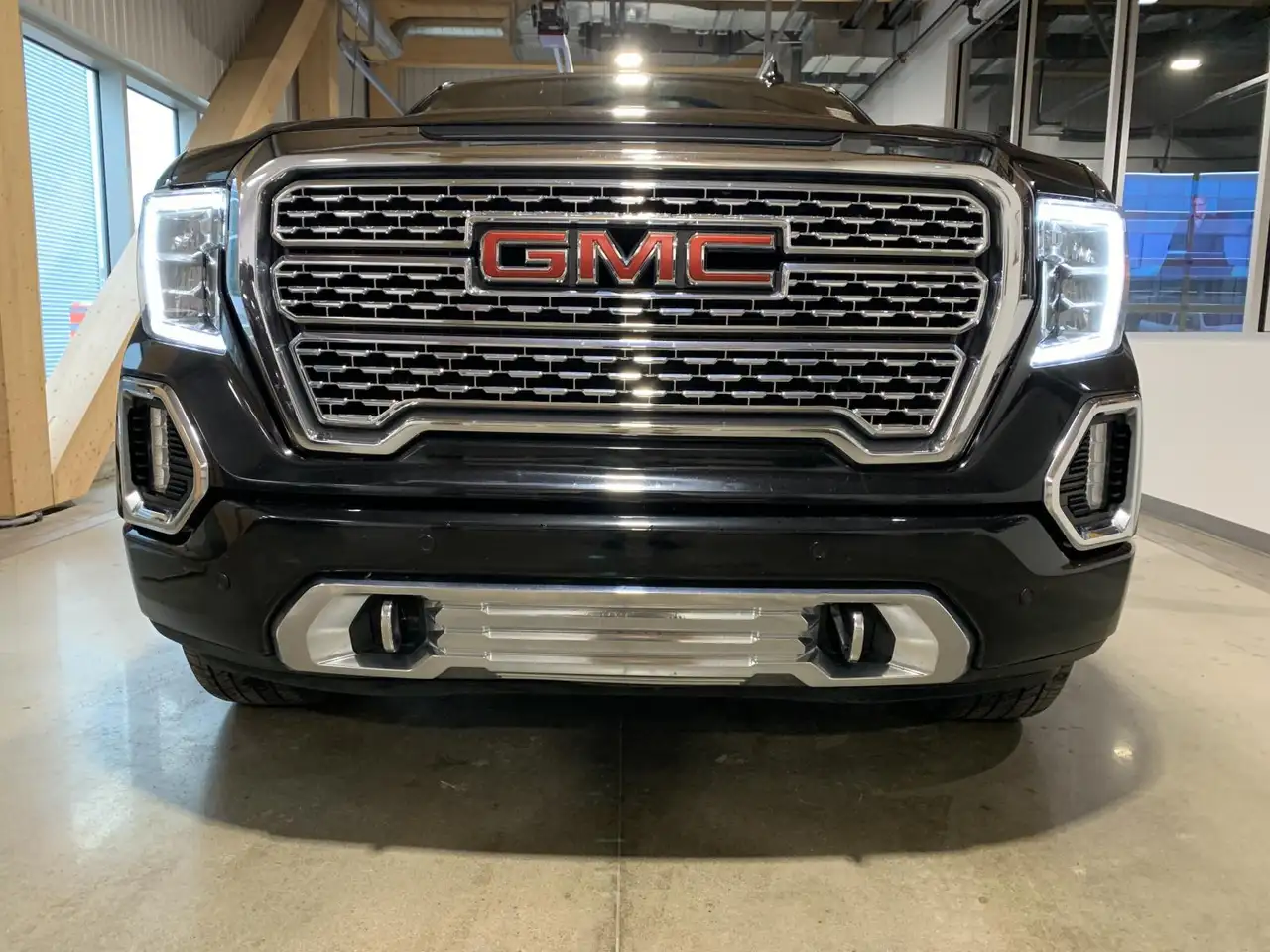 GMC Sierra 1500 снимка GMC Sierra 1500