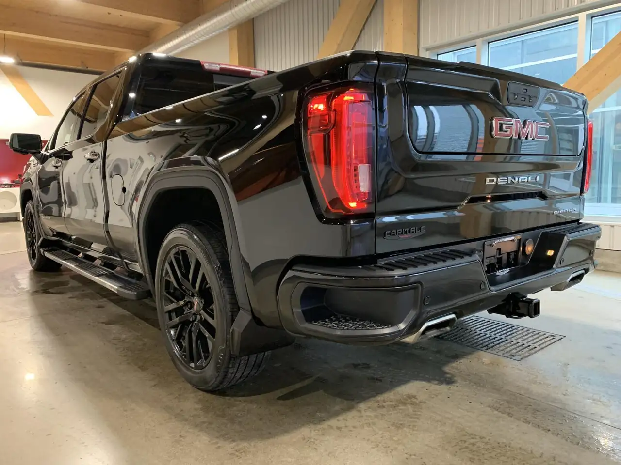 GMC Sierra 1500 снимка GMC Sierra 1500