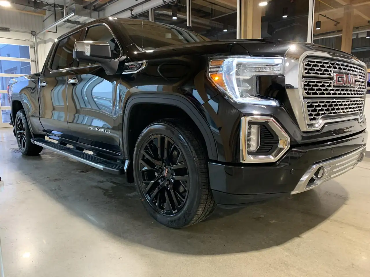 GMC Sierra 1500 снимка GMC Sierra 1500