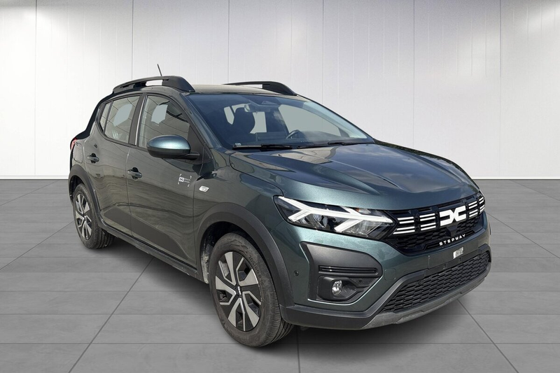 Dacia Sandero Stepway Expression TCe 90 Camera, PDC — photo 6